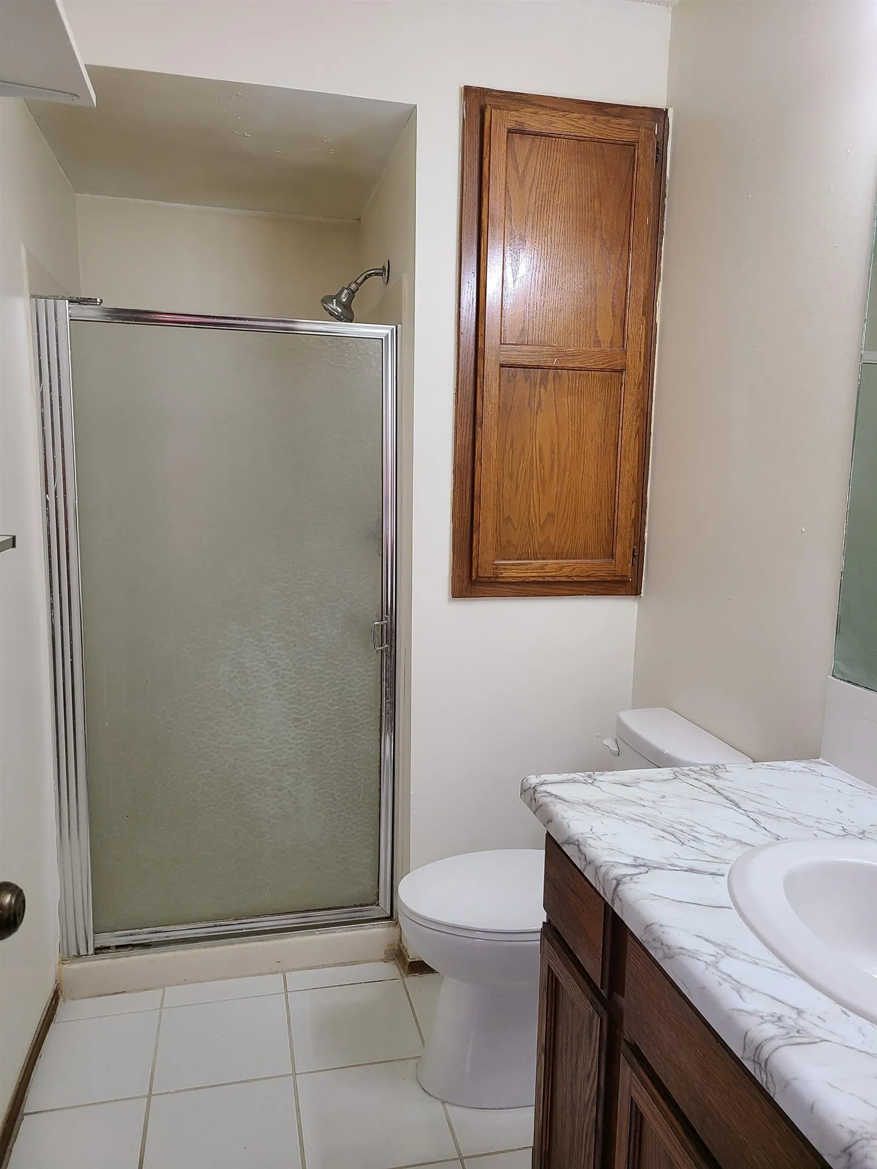 Wichita, Kansas 67220, United States, 3 Bedrooms Bedrooms, ,3 BathroomsBathrooms,Residential,Pending,111112