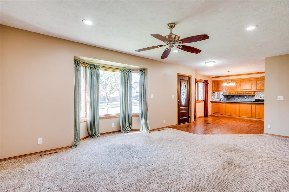 1402 Willow Ln, Haysville, Virginia image 4