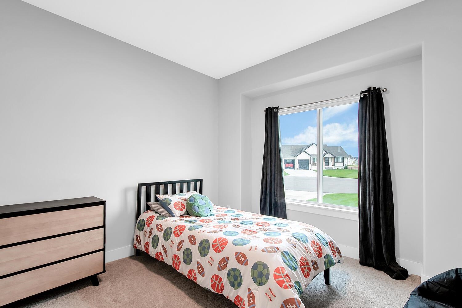 5413 N Saint Paul Ct, Wichita, Kansas image 17