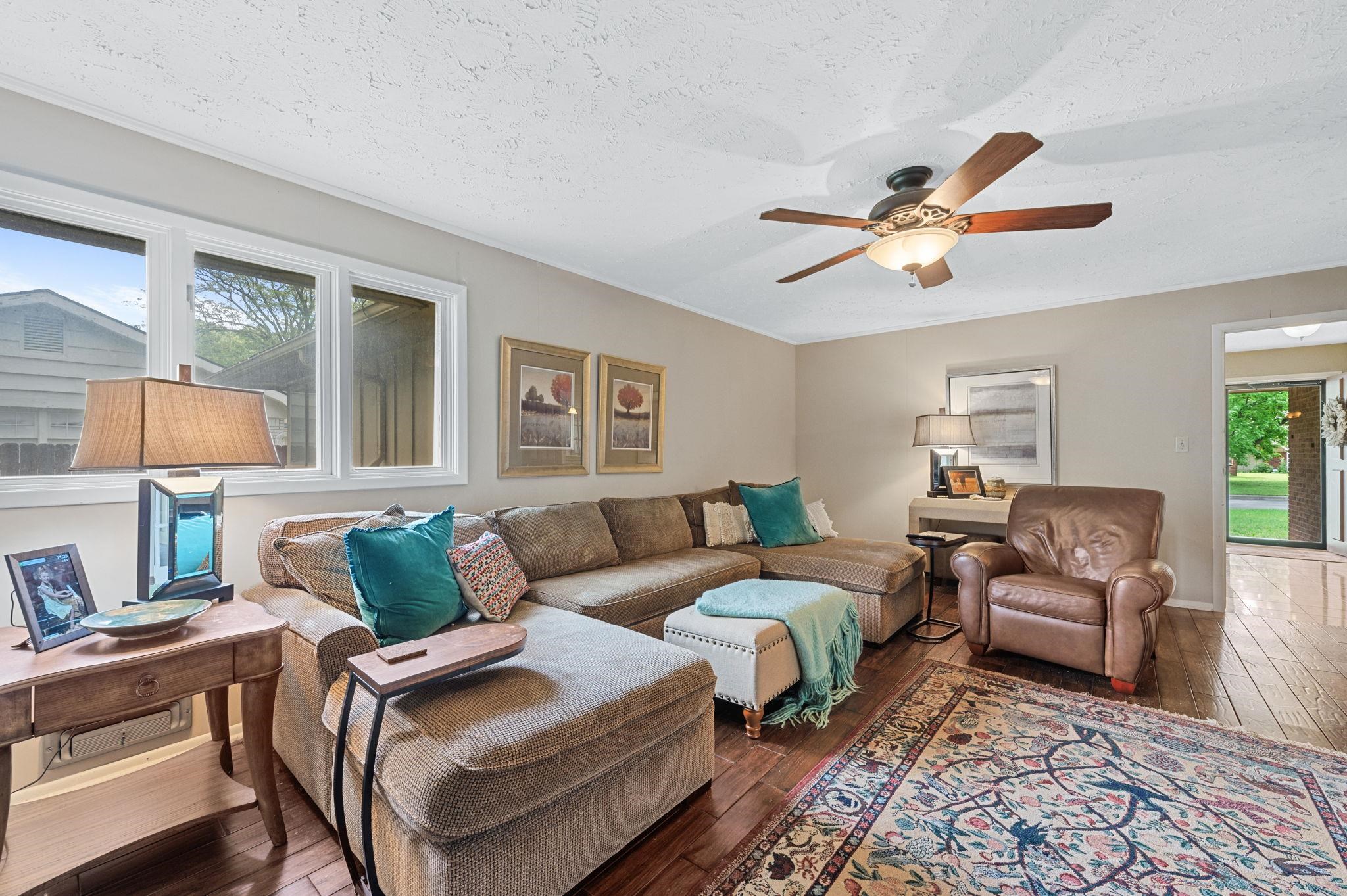 6606 E 10th St N St, Wichita, Kansas image 11