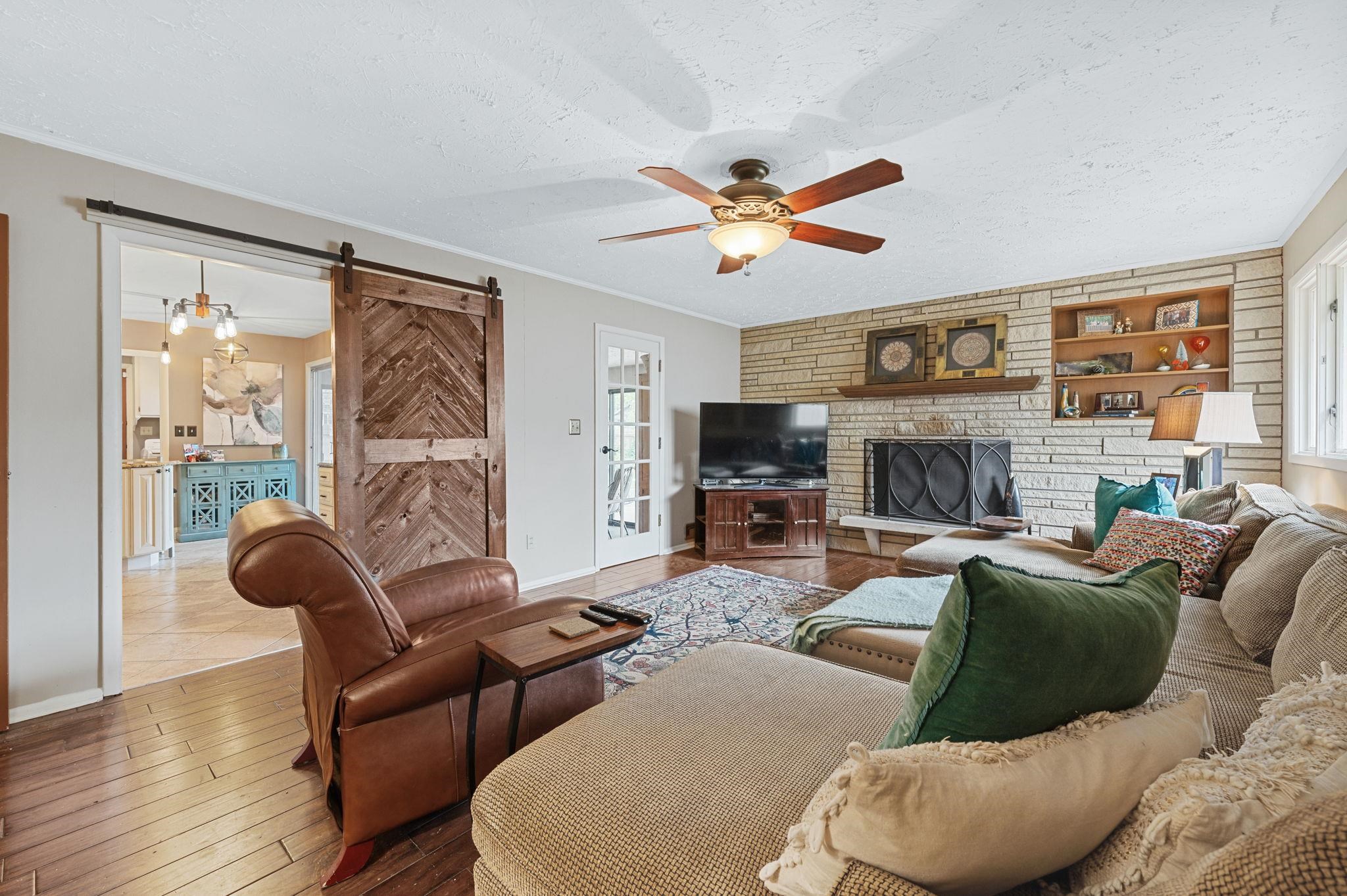 6606 E 10th St N St, Wichita, Kansas image 10