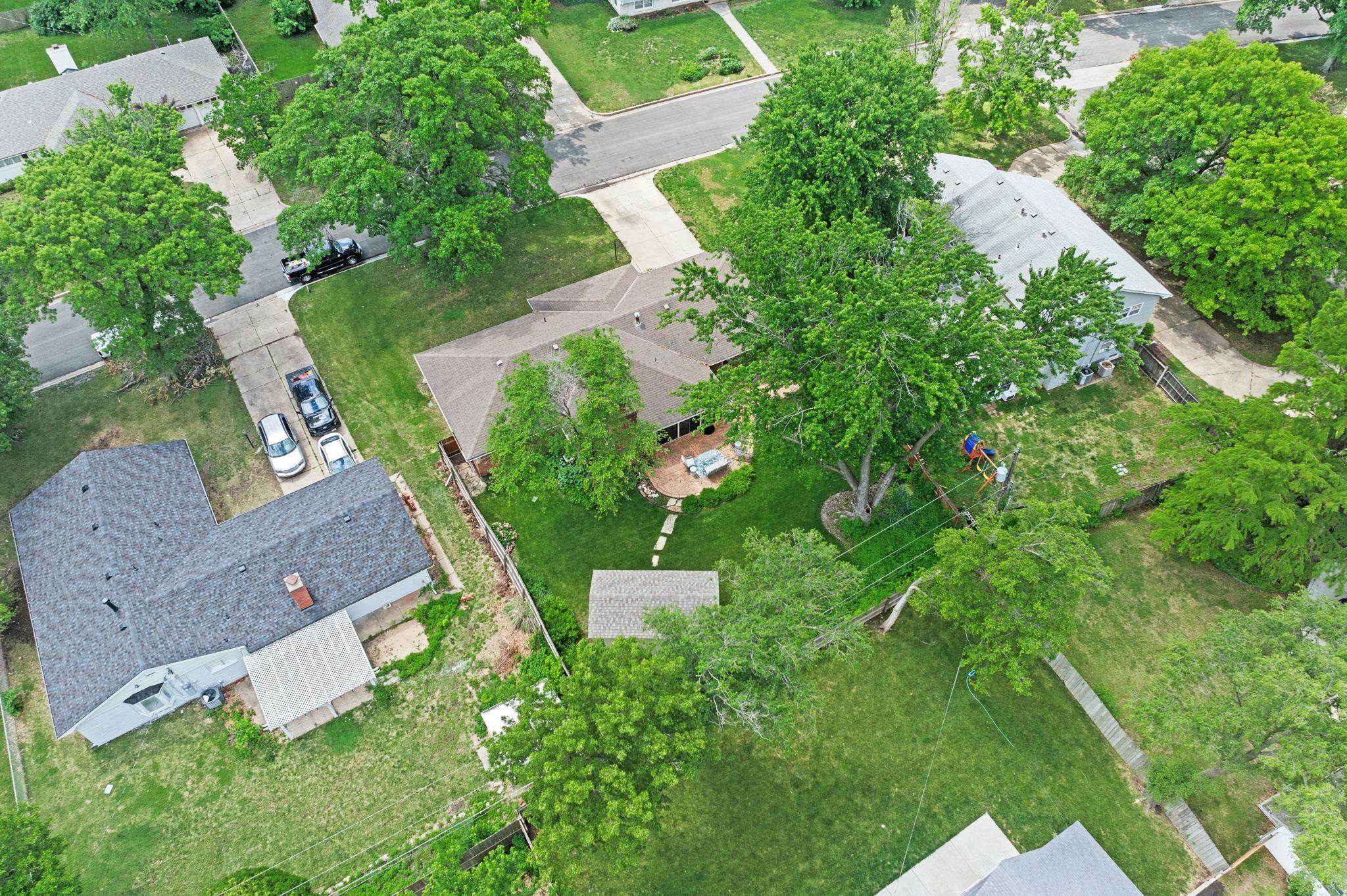 6606 E 10th St N St, Wichita, Kansas image 35