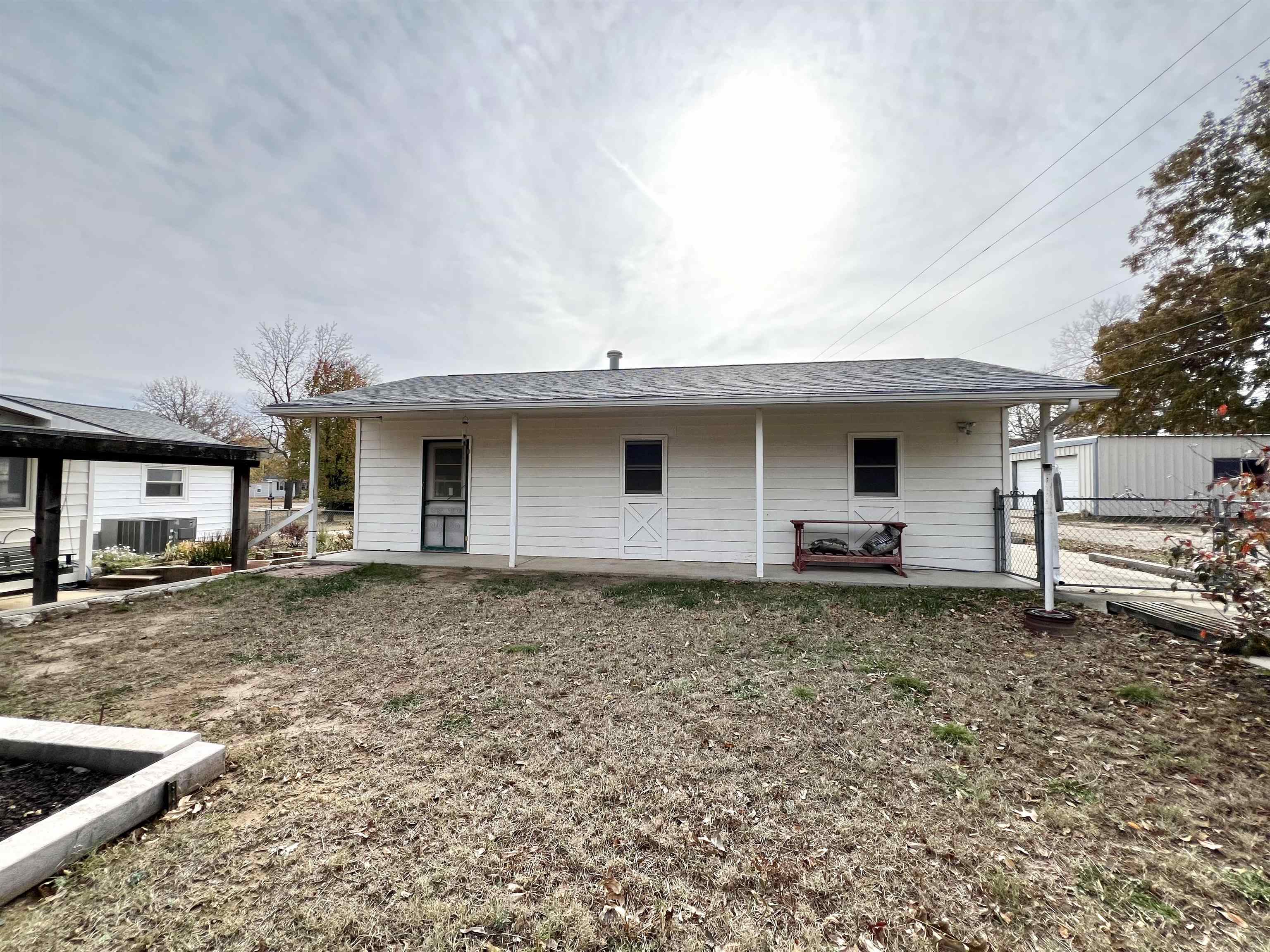 1211 N 7th St, Arkansas City, Kansas image 32