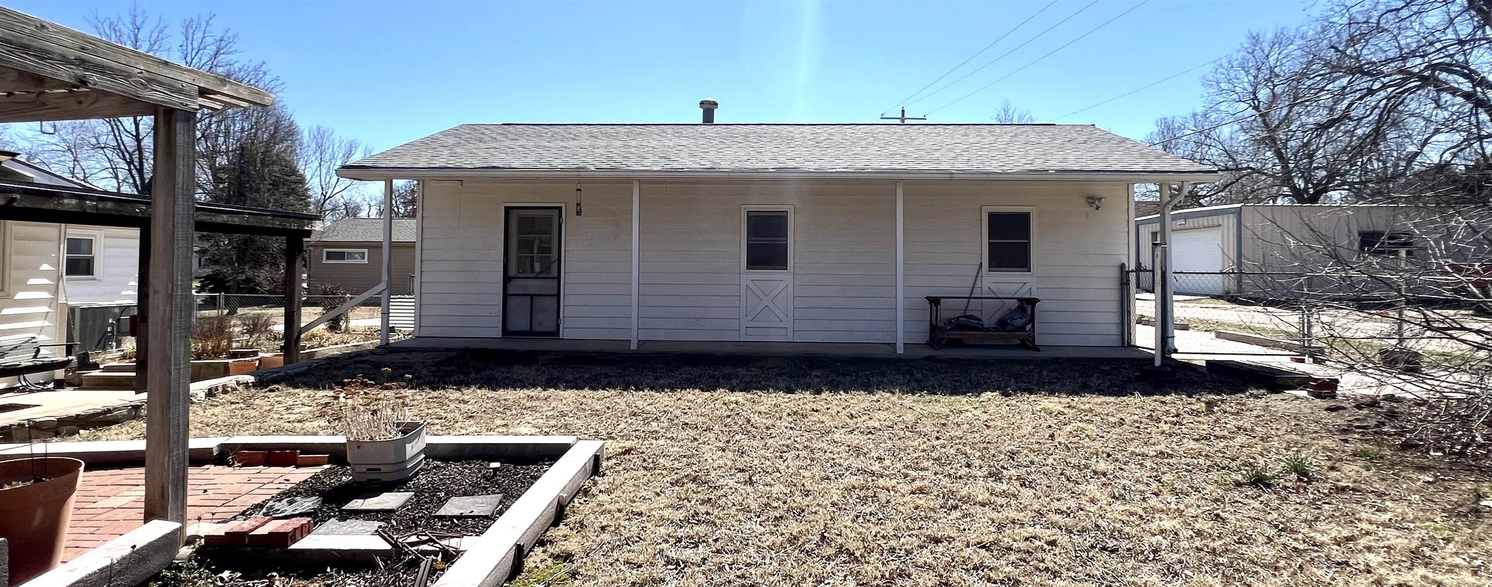1211 N 7th St, Arkansas City, Kansas image 32