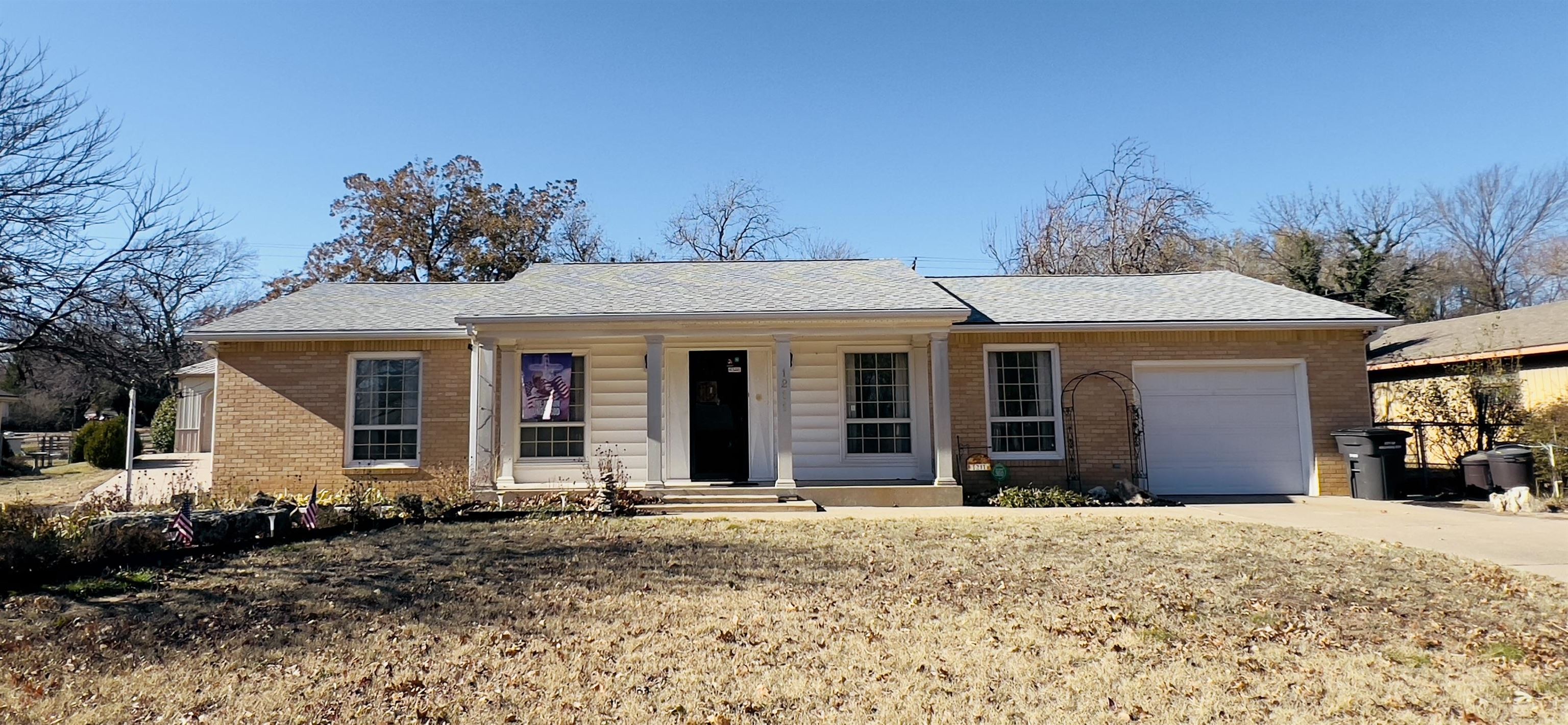 1211 N 7th St, Arkansas City, Kansas image 1