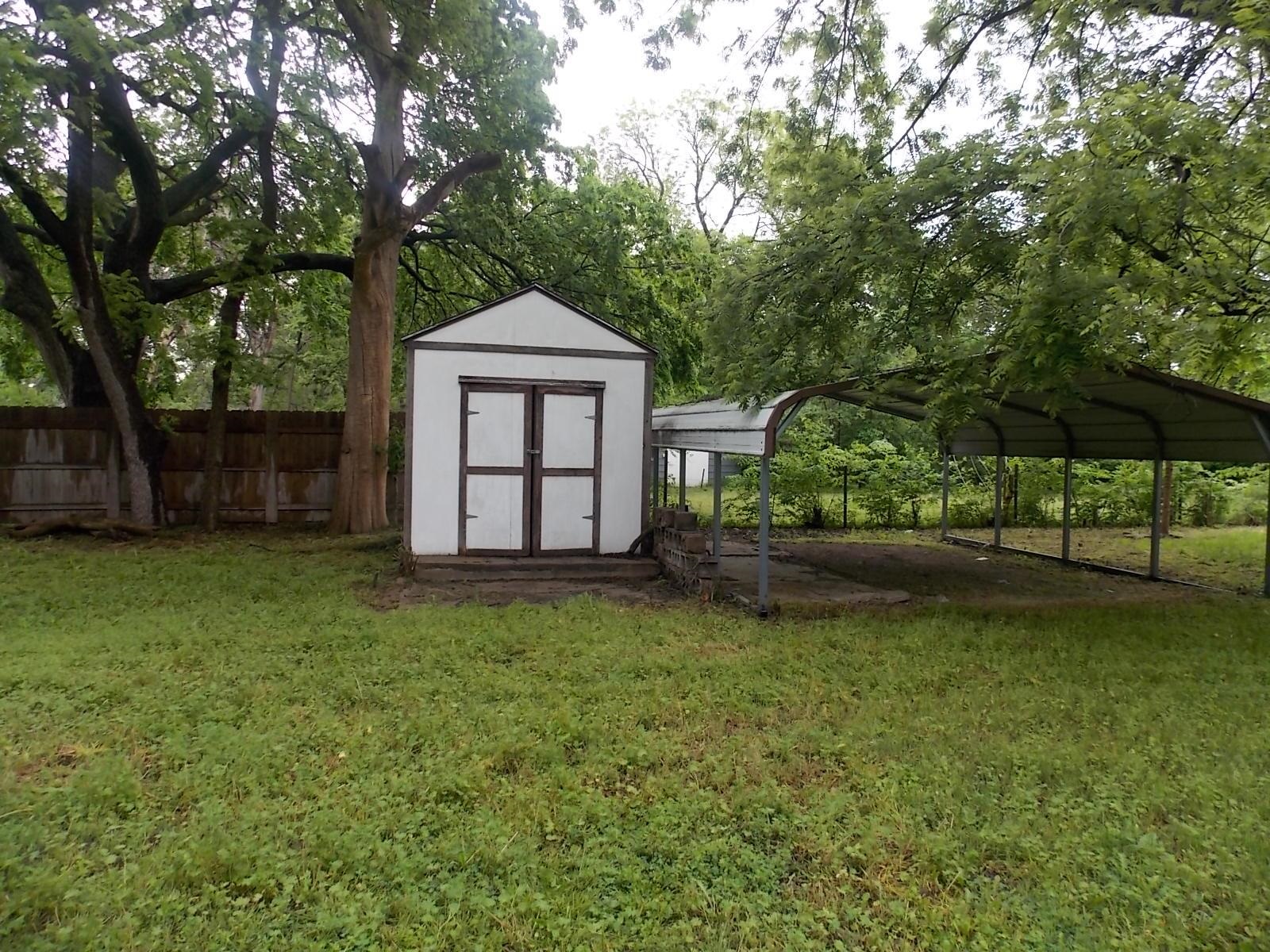 1006 N Custer Ave, Wichita, Kansas image 9