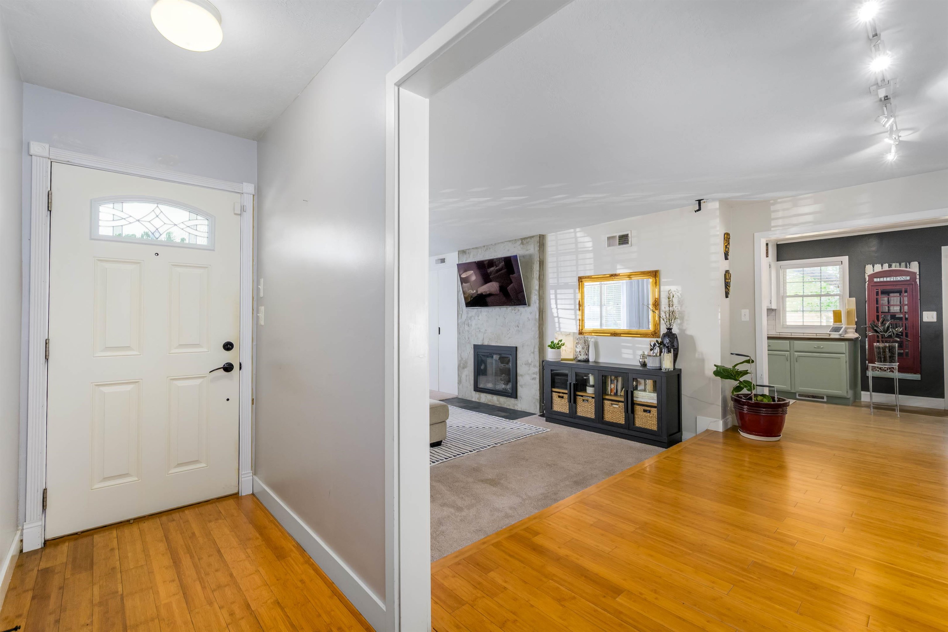 5408 Lambsdale St, Wichita, Kansas image 2