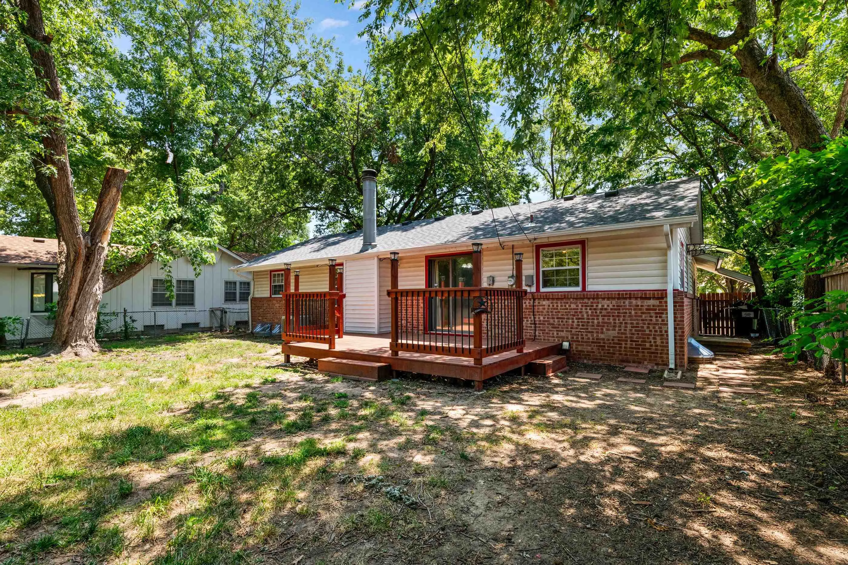 Wichita, Kansas 67216, United States, 2 Bedrooms Bedrooms, ,2 BathroomsBathrooms,Residential,Active,176726