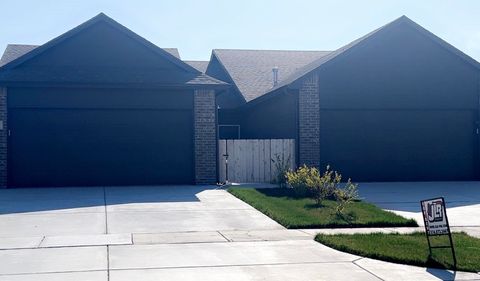 Multifamily For Sale - 16343-16345 W Lynndale Street<br/> Goddard, KS 67052