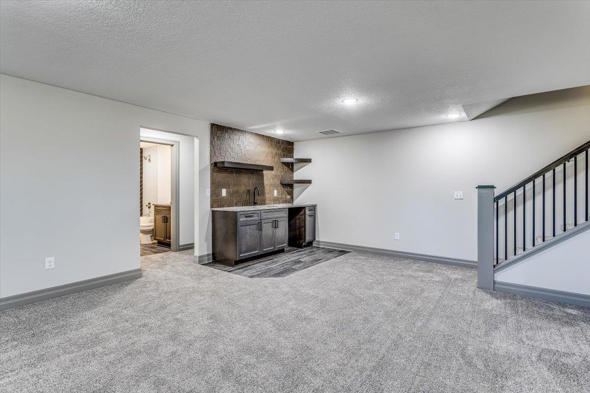 3323 S Linden Ct, Wichita, Virginia image 27