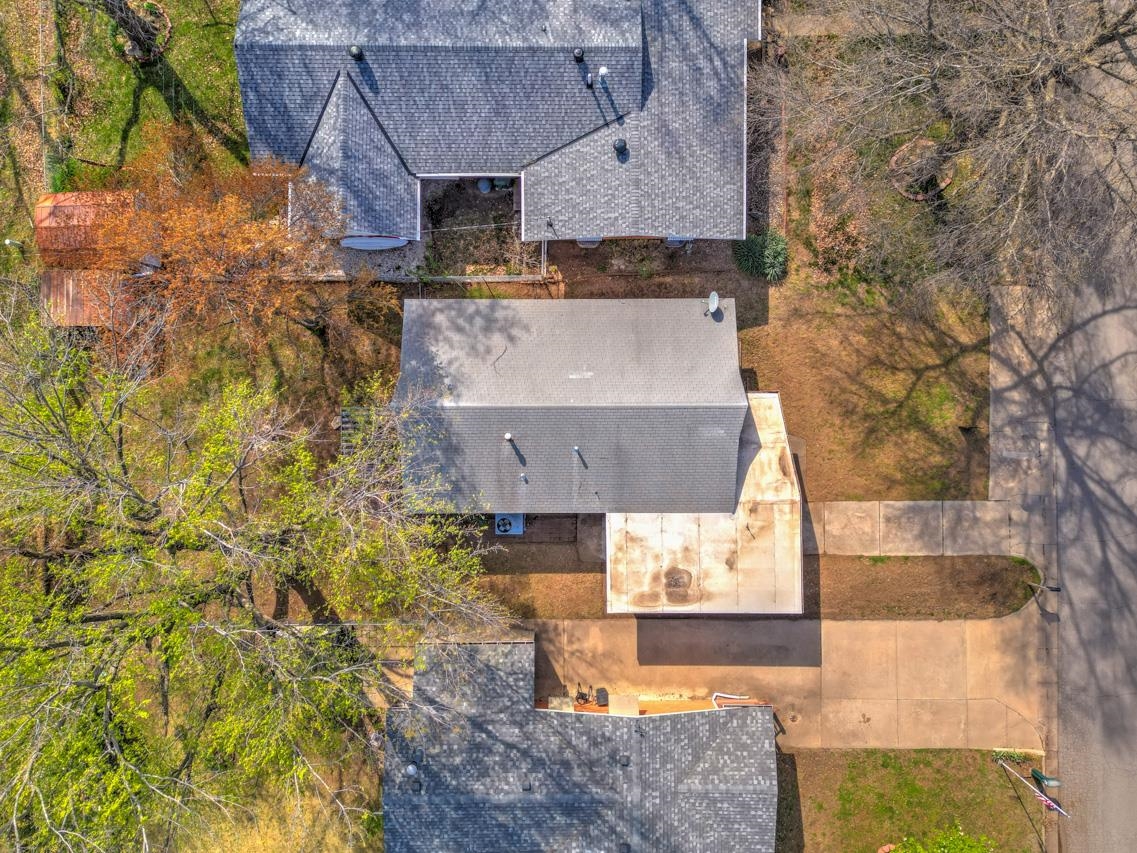 1607 Ann St, Winfield, Kansas image 7