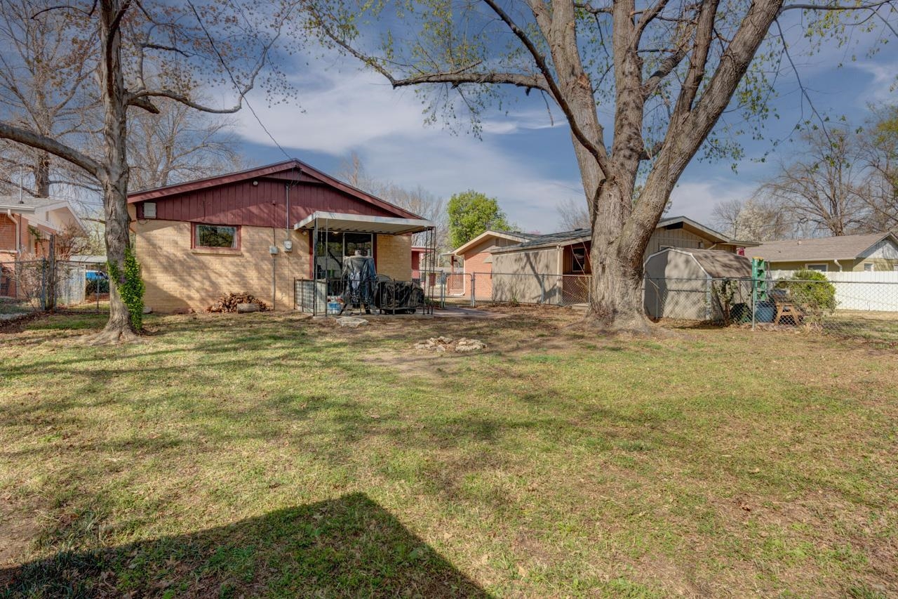 1607 Ann St, Winfield, Kansas image 31
