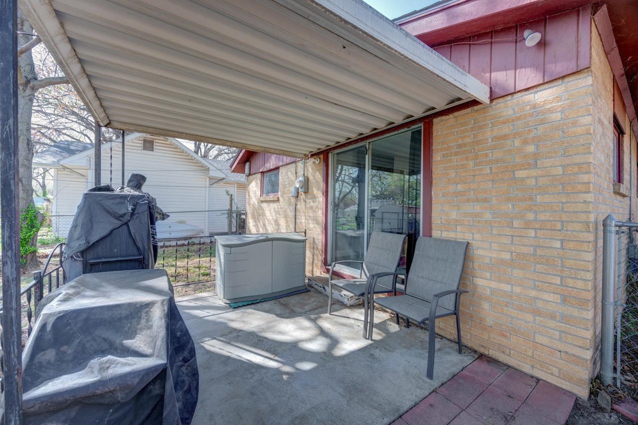 1607 Ann St, Winfield, Kansas image 29