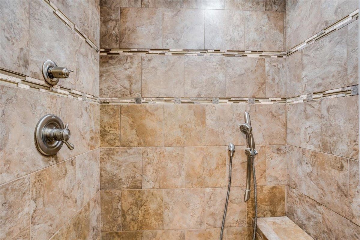 703 W Fieldstone Ct, Andover, Kansas image 29