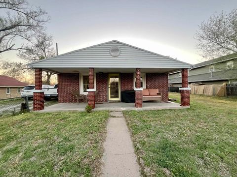 Homes For Sale - 1125 N Meridian Ave<br/> Sedgwick County, Wichita, KS 67203