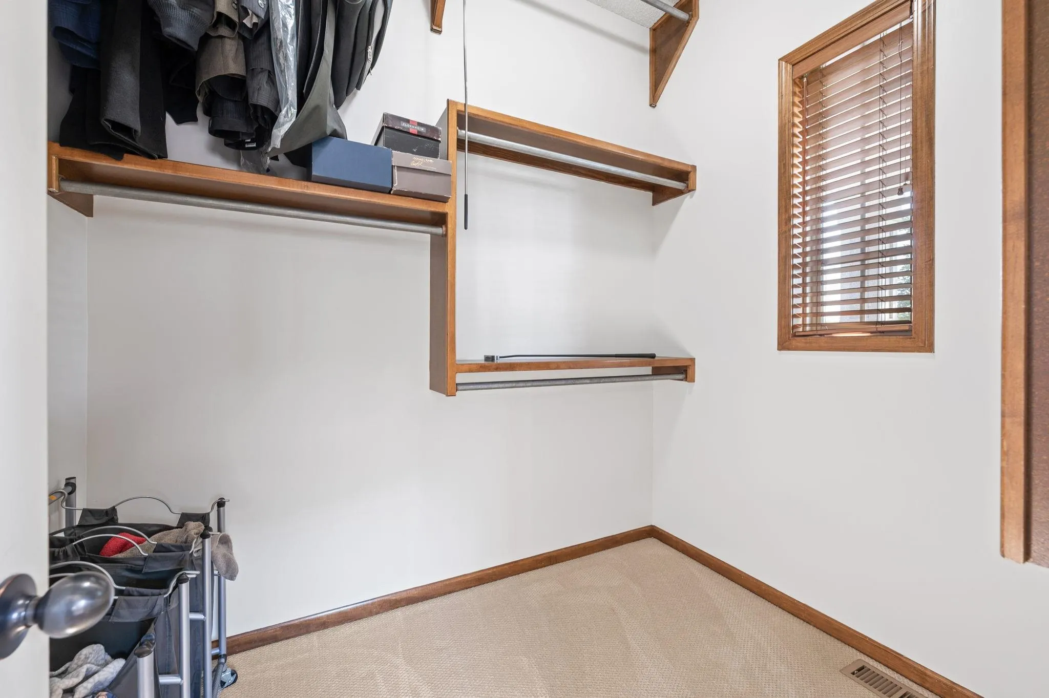 Wichita, Kansas 67235, United States, 5 Bedrooms Bedrooms, ,3 BathroomsBathrooms,Residential,Active,192621