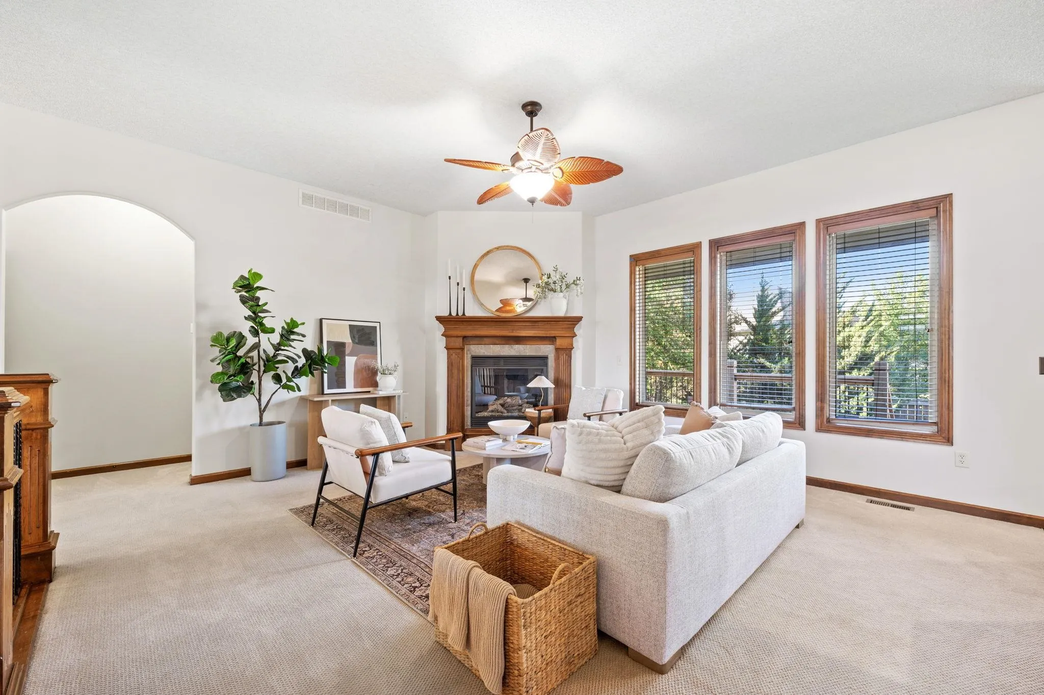 Wichita, Kansas 67235, United States, 5 Bedrooms Bedrooms, ,3 BathroomsBathrooms,Residential,Active,192621