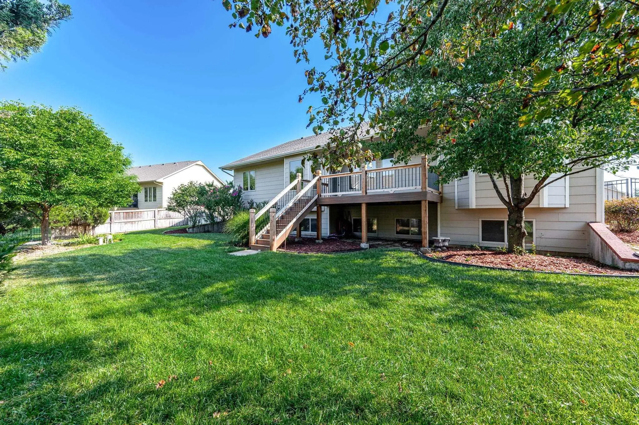 Wichita, Kansas 67235, United States, 5 Bedrooms Bedrooms, ,3 BathroomsBathrooms,Residential,Active,192621