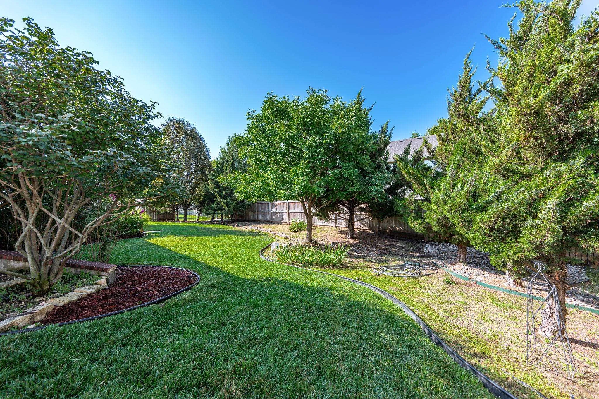 Wichita, Kansas 67235, United States, 5 Bedrooms Bedrooms, ,3 BathroomsBathrooms,Residential,Active,192621