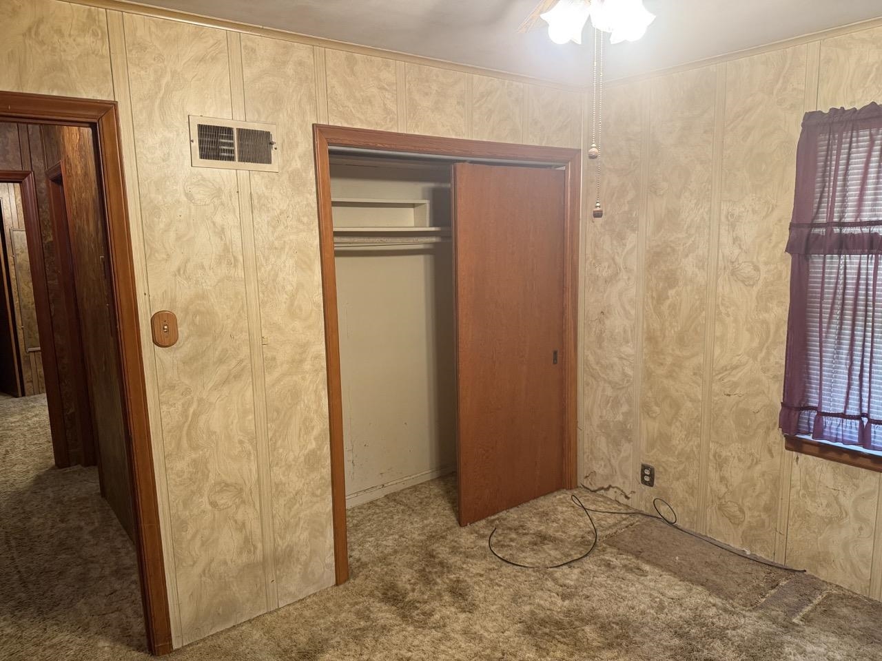 915 N Plum St, Wellington, Kansas image 35
