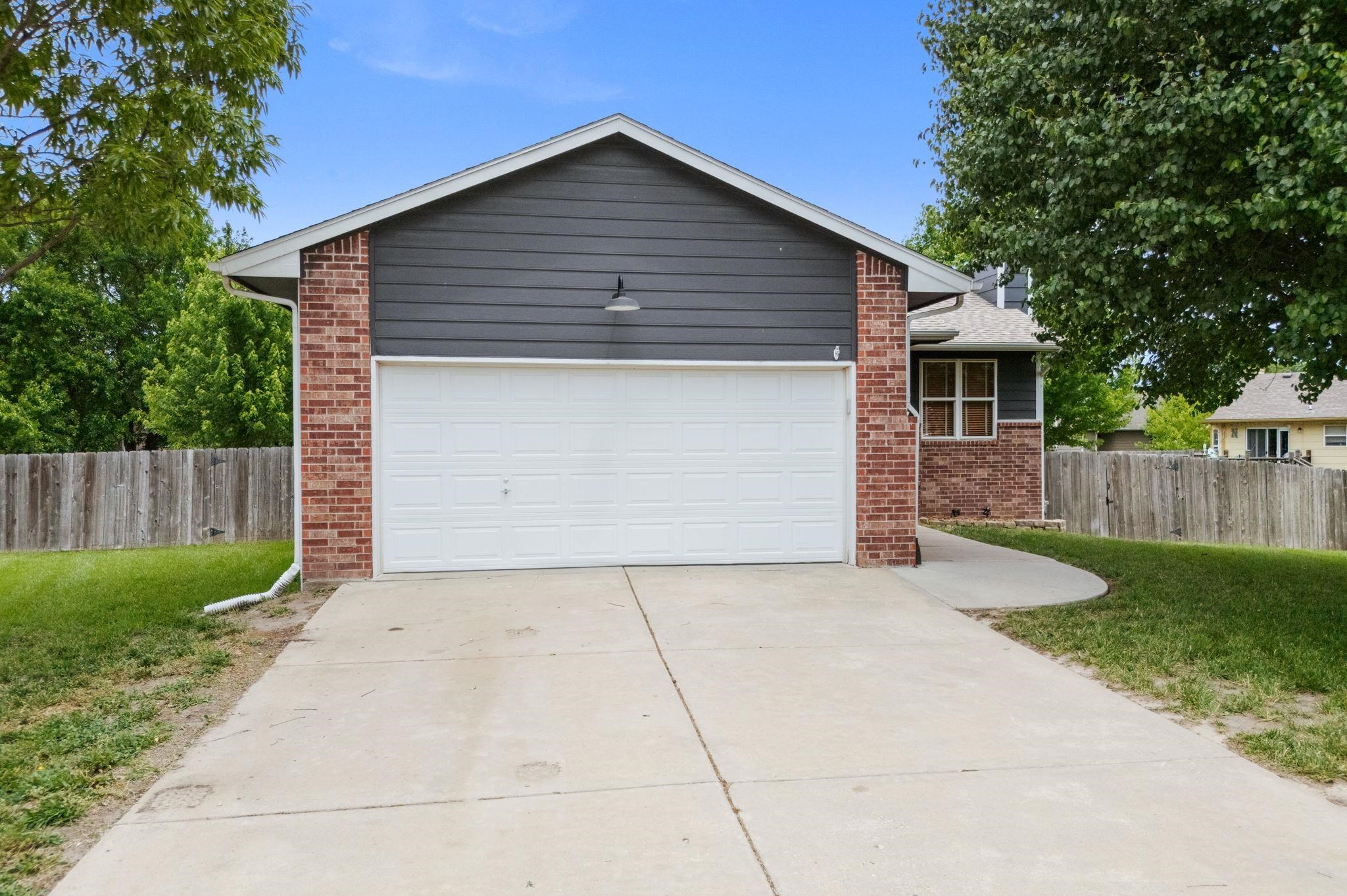 1844 N Honeysuckle Cir, Andover, Kansas image 4