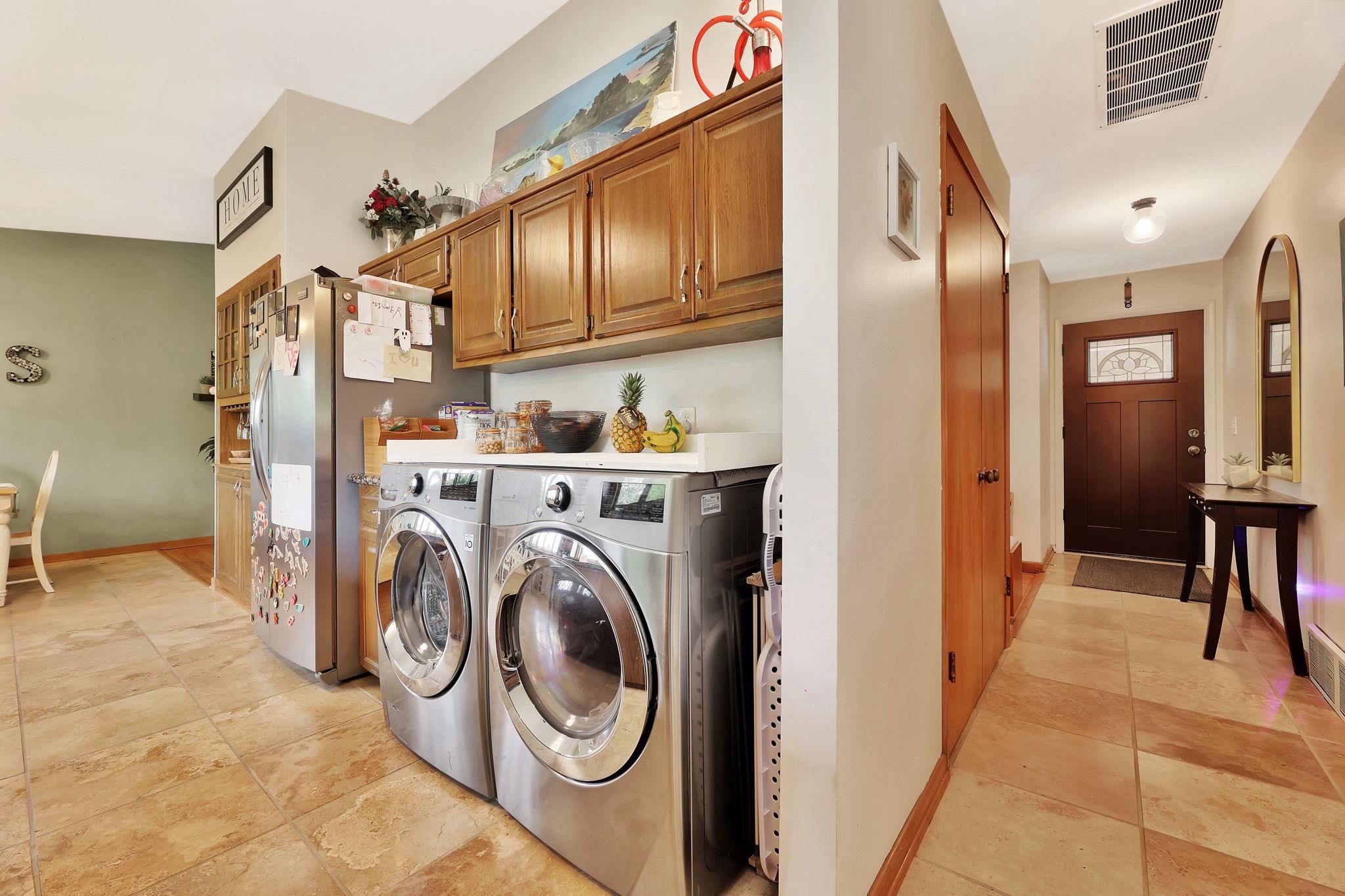 1015 N Stratford Ln, Wichita, Kansas image 13
