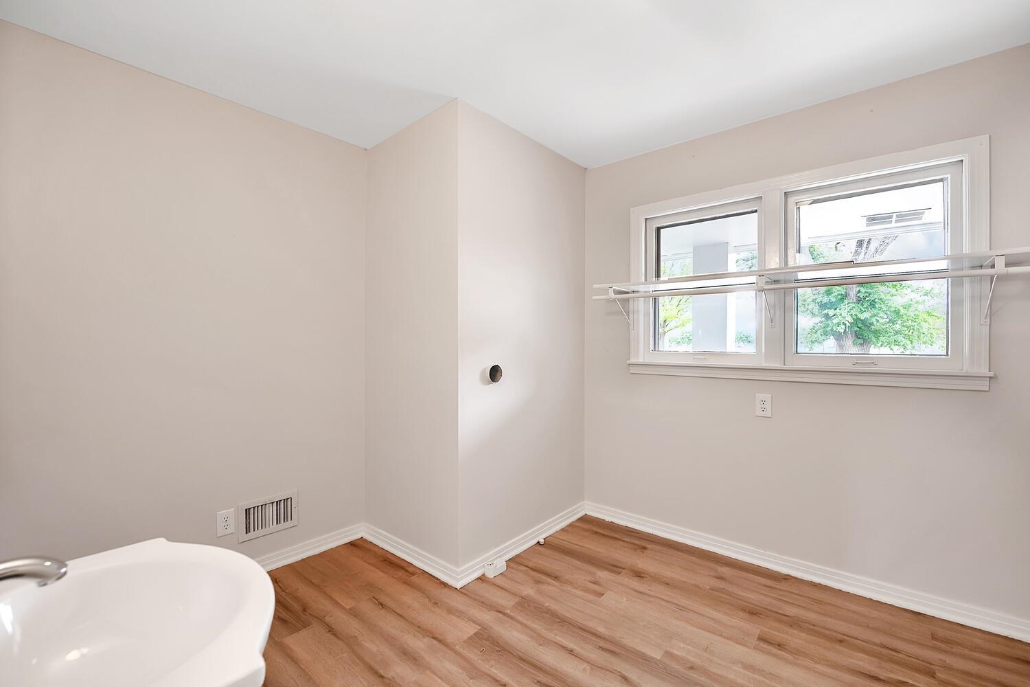 2404 E Skinner St, Wichita, Virginia image 27