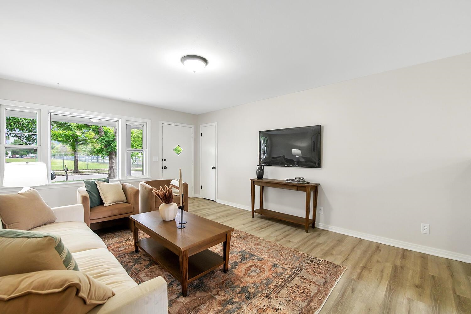 2404 E Skinner St, Wichita, Virginia image 6