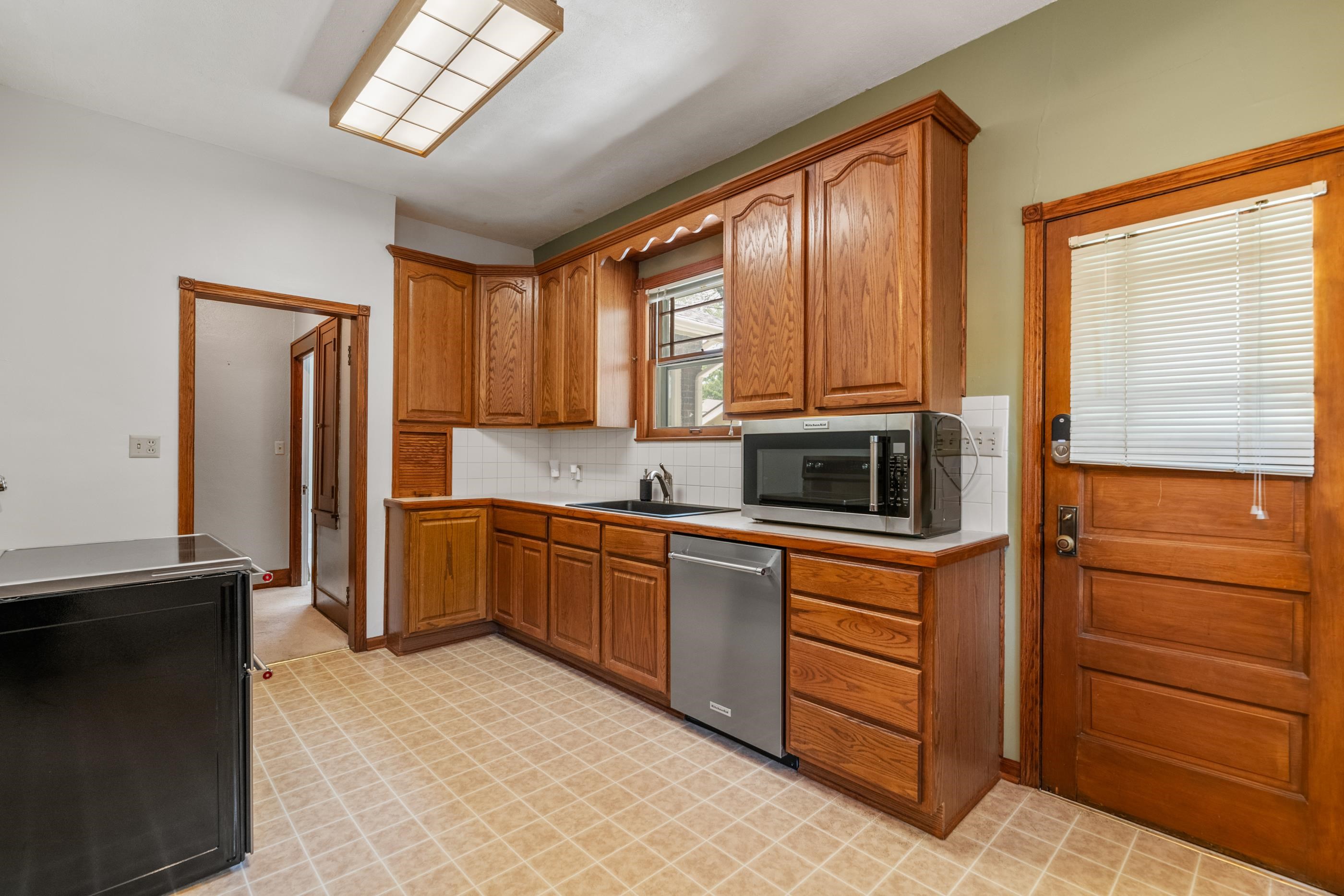 444 N Fountain Ave, Wichita, Kansas image 18