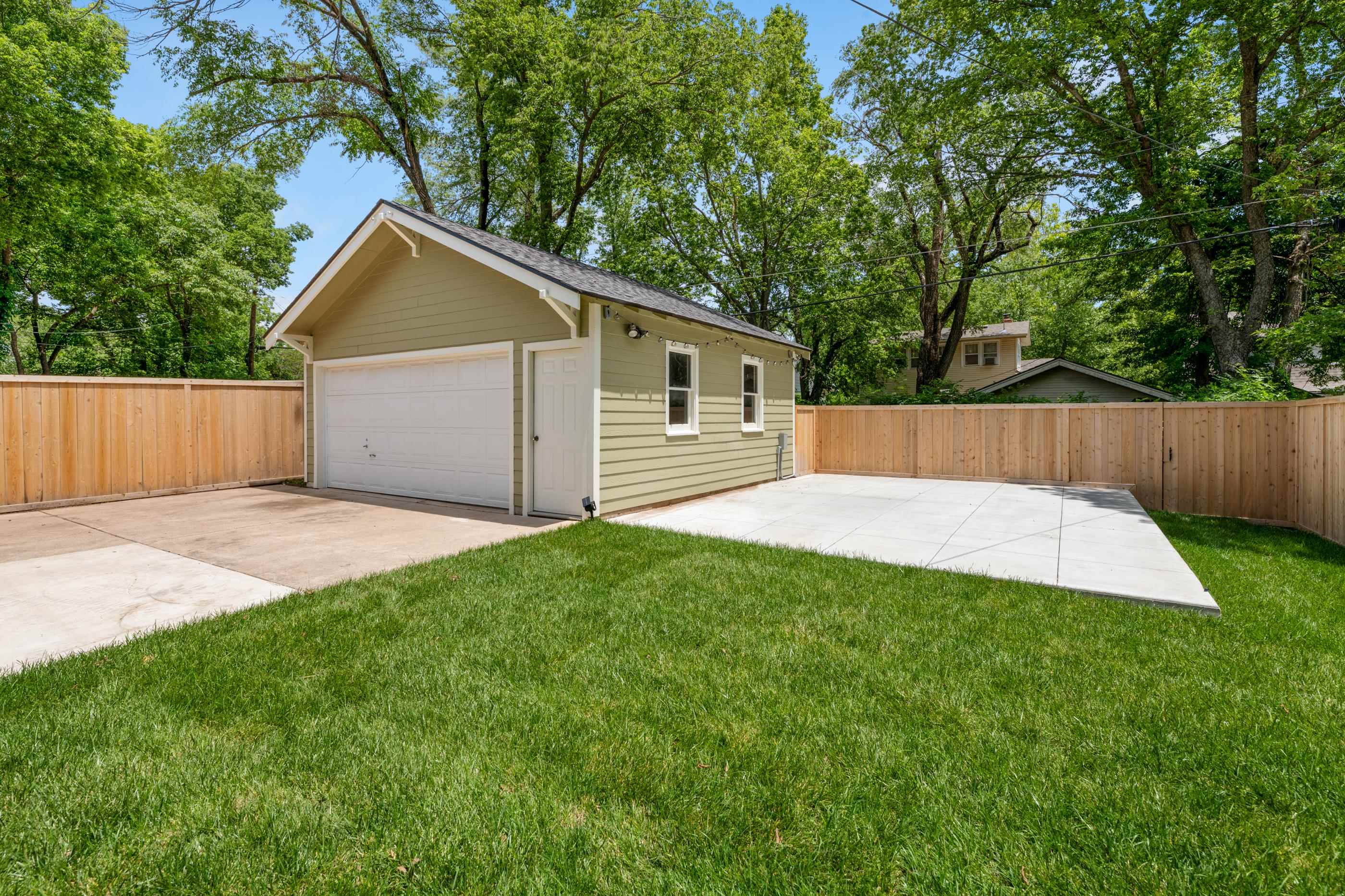 444 N Fountain Ave, Wichita, Kansas image 5