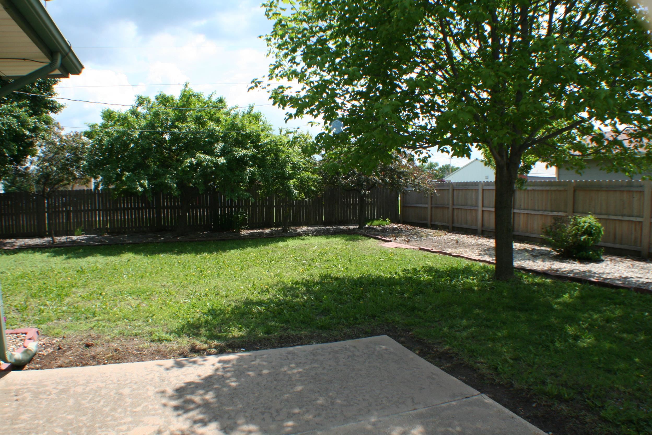 601 E Freeman Ave, Haysville, Kansas image 21