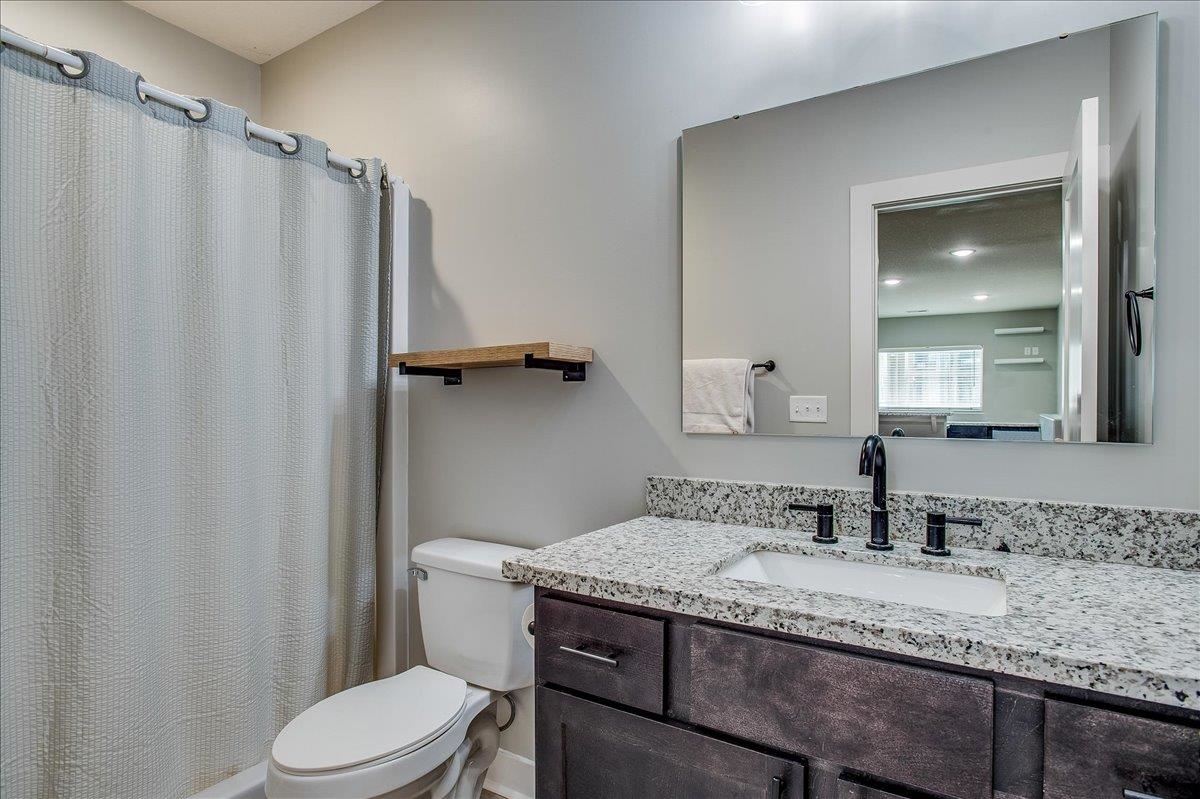 8411 W Coral St, Maize, Kansas image 25