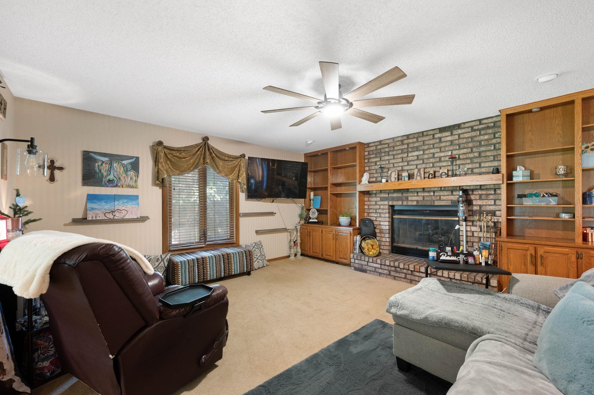 607 S Partridge Ln, Derby, Virginia image 7