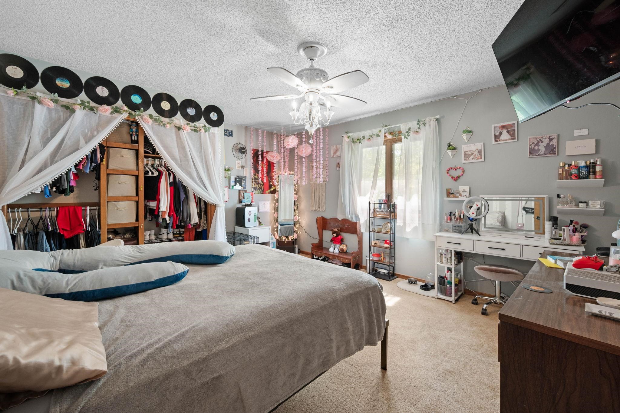 607 S Partridge Ln, Derby, Virginia image 20