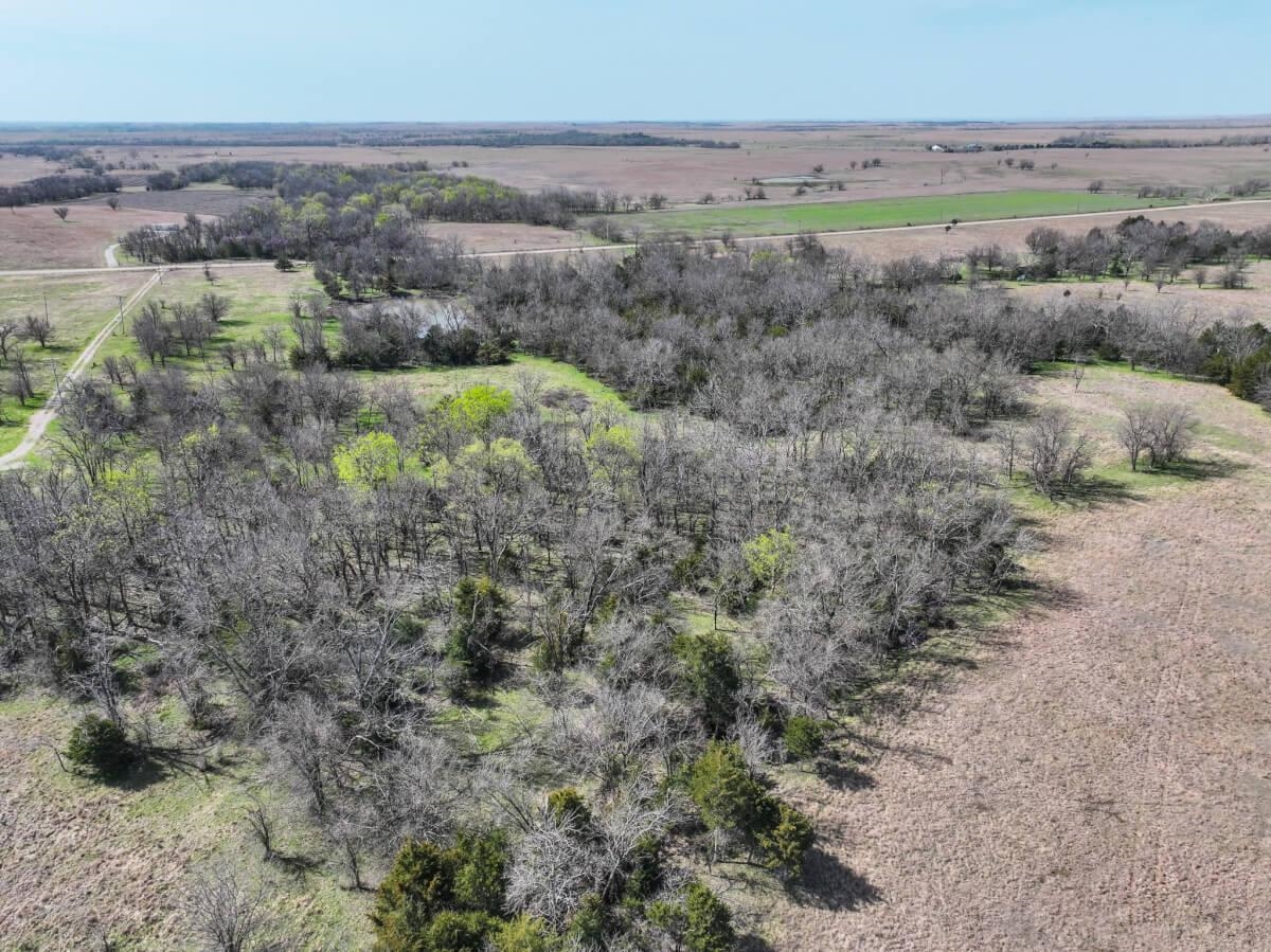 1565 255th St, Hamilton, Kansas image 4