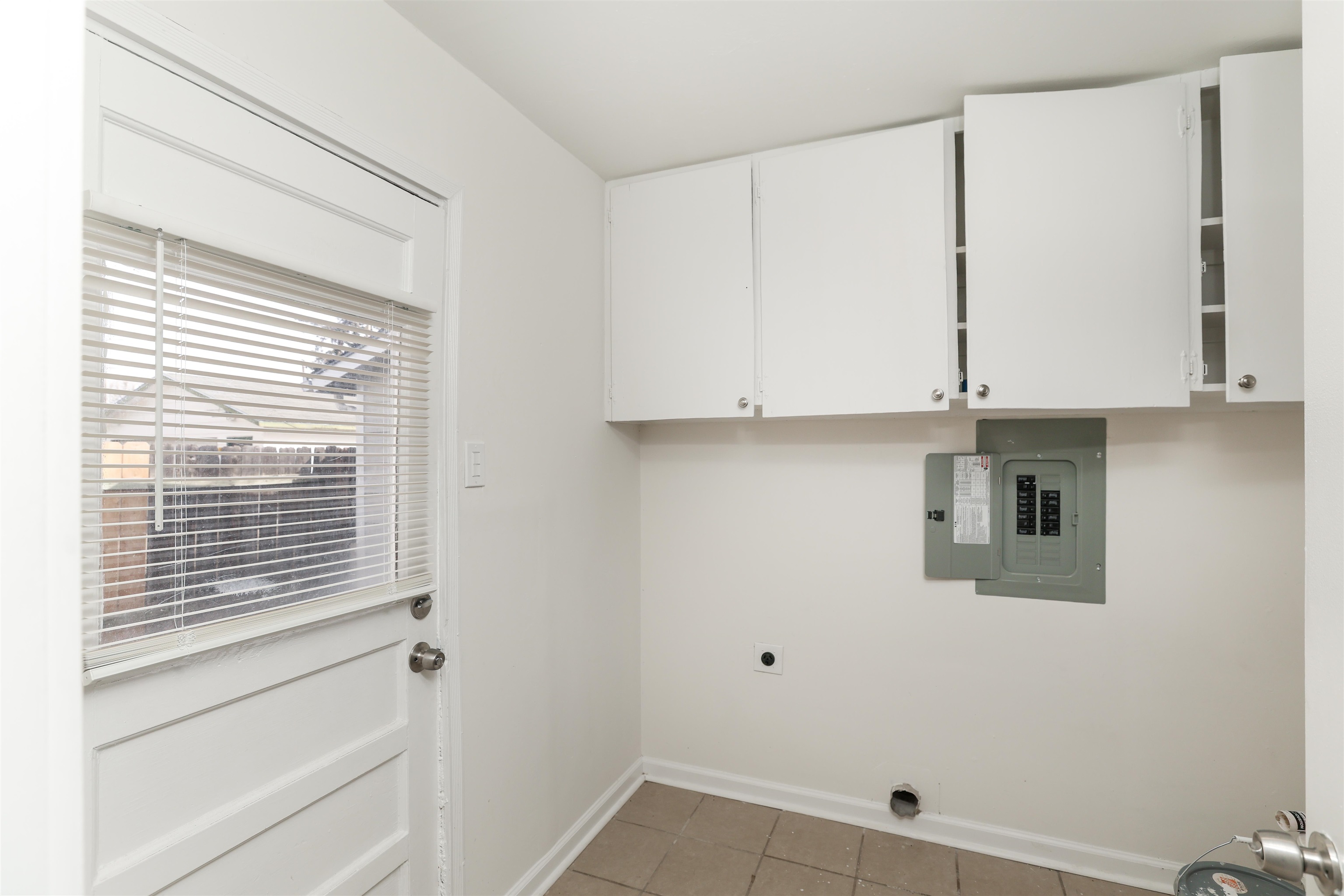 3242 S Waco Ave, Wichita, Kansas image 9