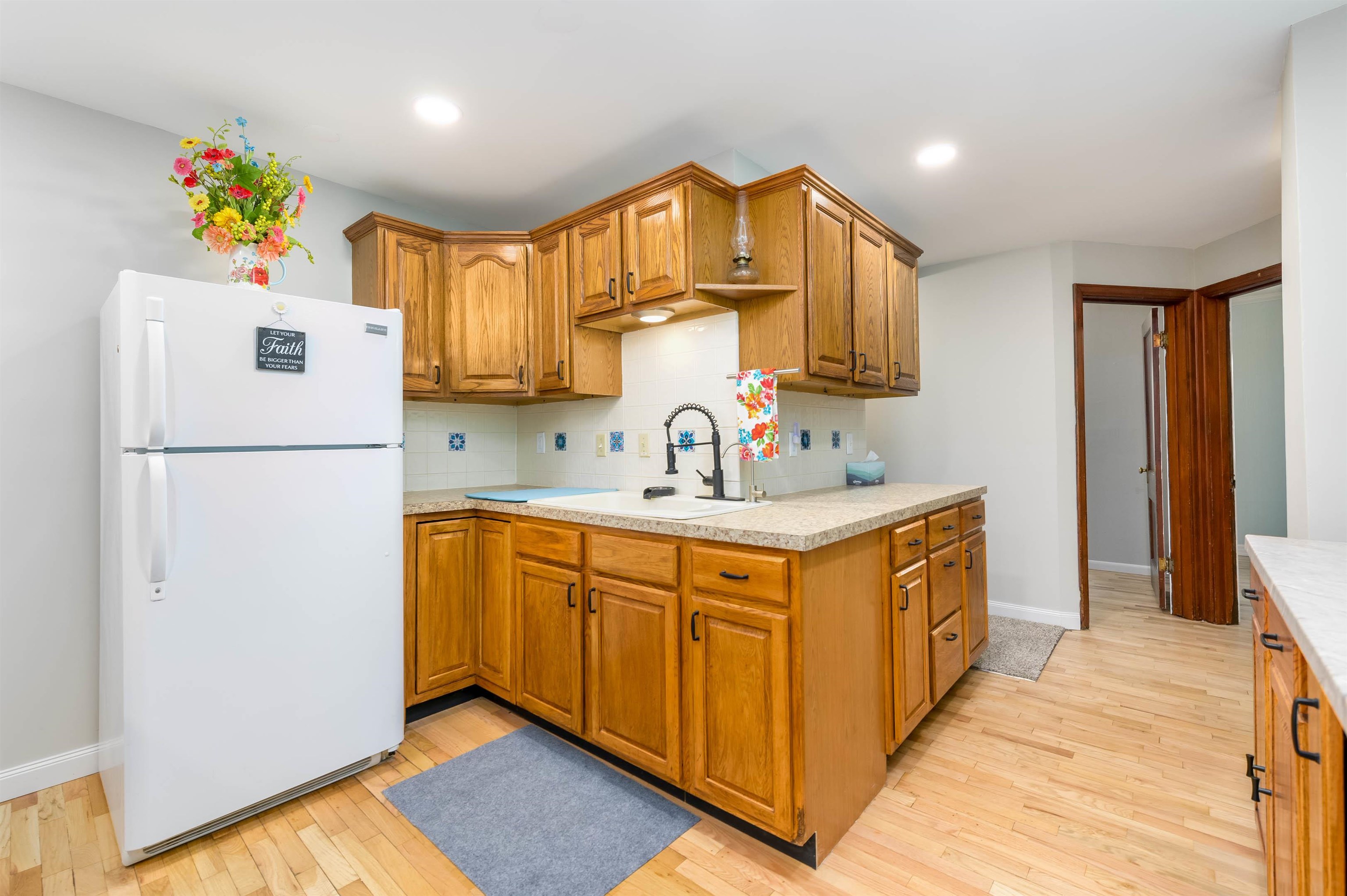 Augusta, Kansas 67010, United States, 4 Bedrooms Bedrooms, ,2 BathroomsBathrooms,Residential,Pending,63662