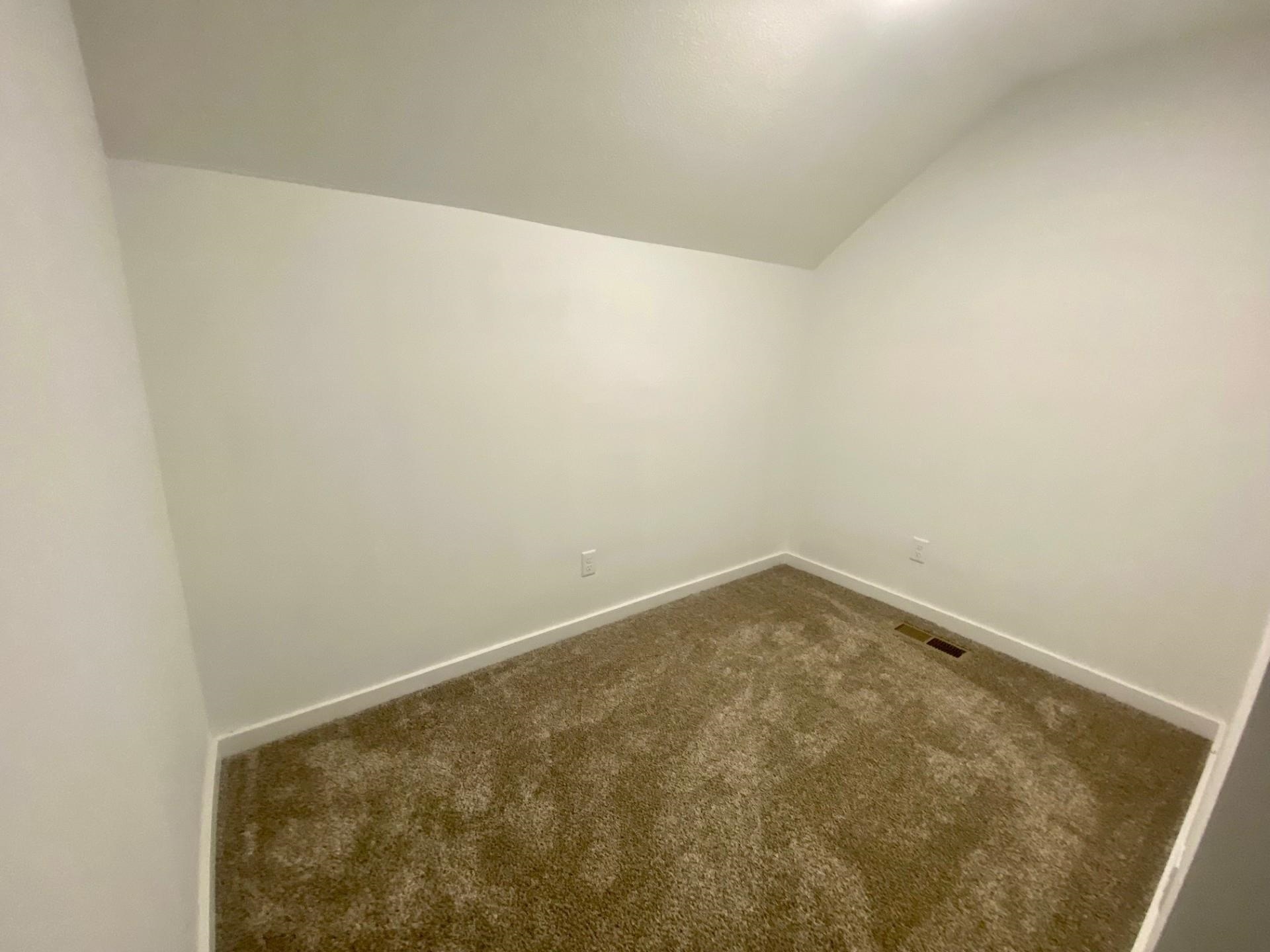 221 W 2nd Ave, Belle Plaine, Kansas image 34