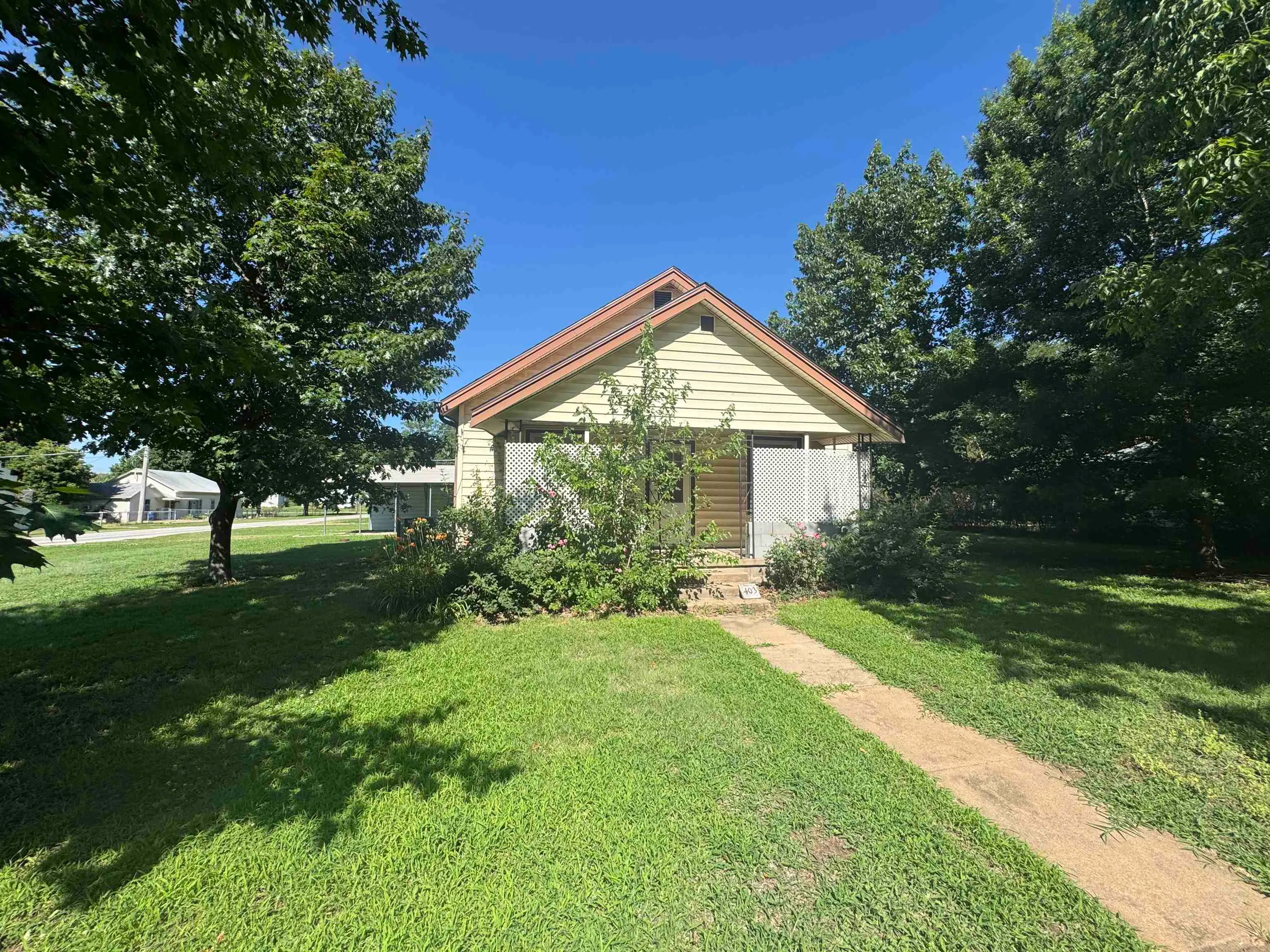 Burden, Kansas 67019, United States, 2 Bedrooms Bedrooms, ,1 BathroomBathrooms,Residential,Active,183453