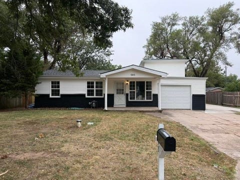 Homes For Sale - 545 S Queen St<br/> Maize, KS 67001