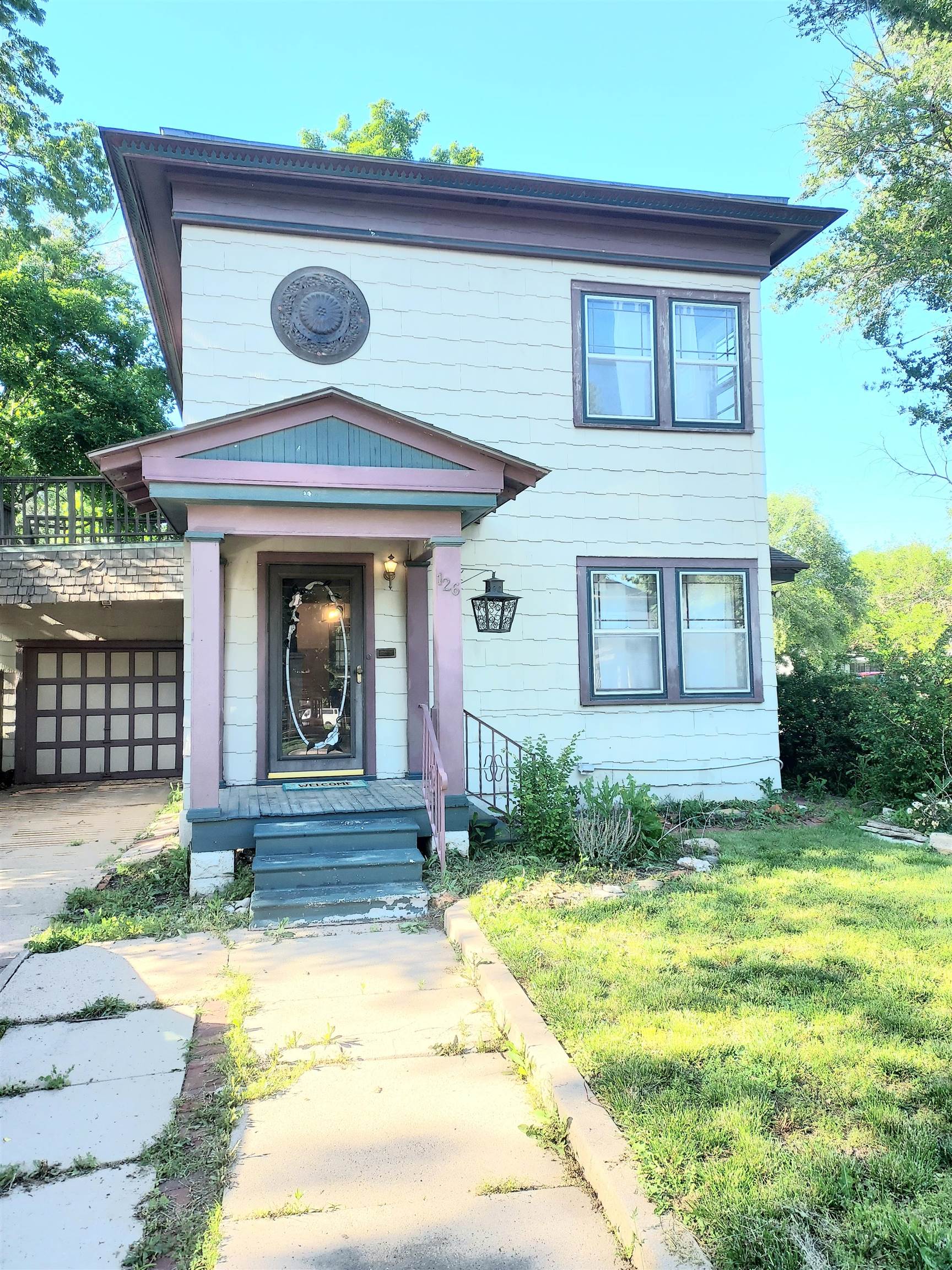 126 E 1st St, Newton, Kansas image 1