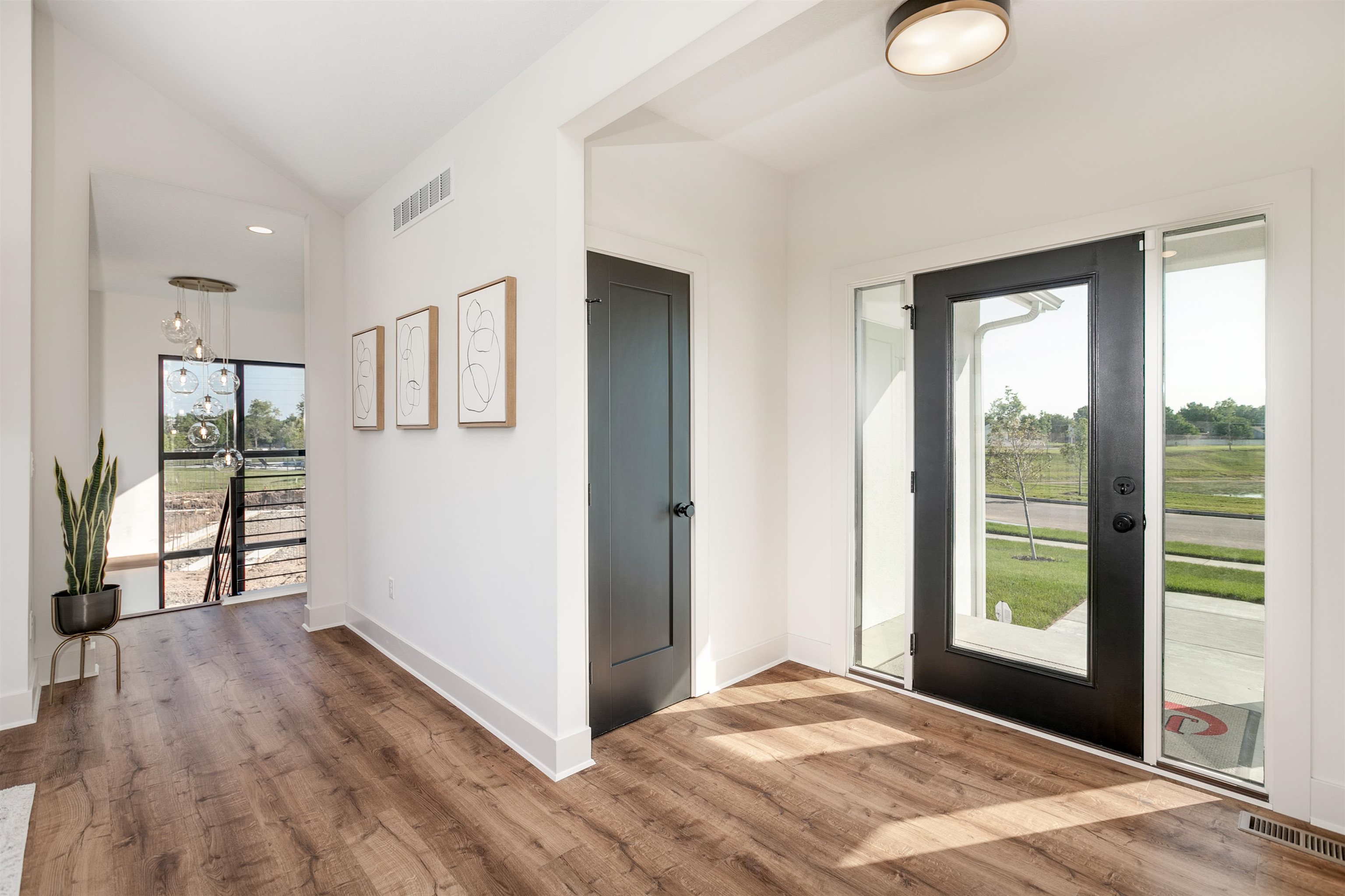 4521 N Bluestem St, Maize, Kansas image 2