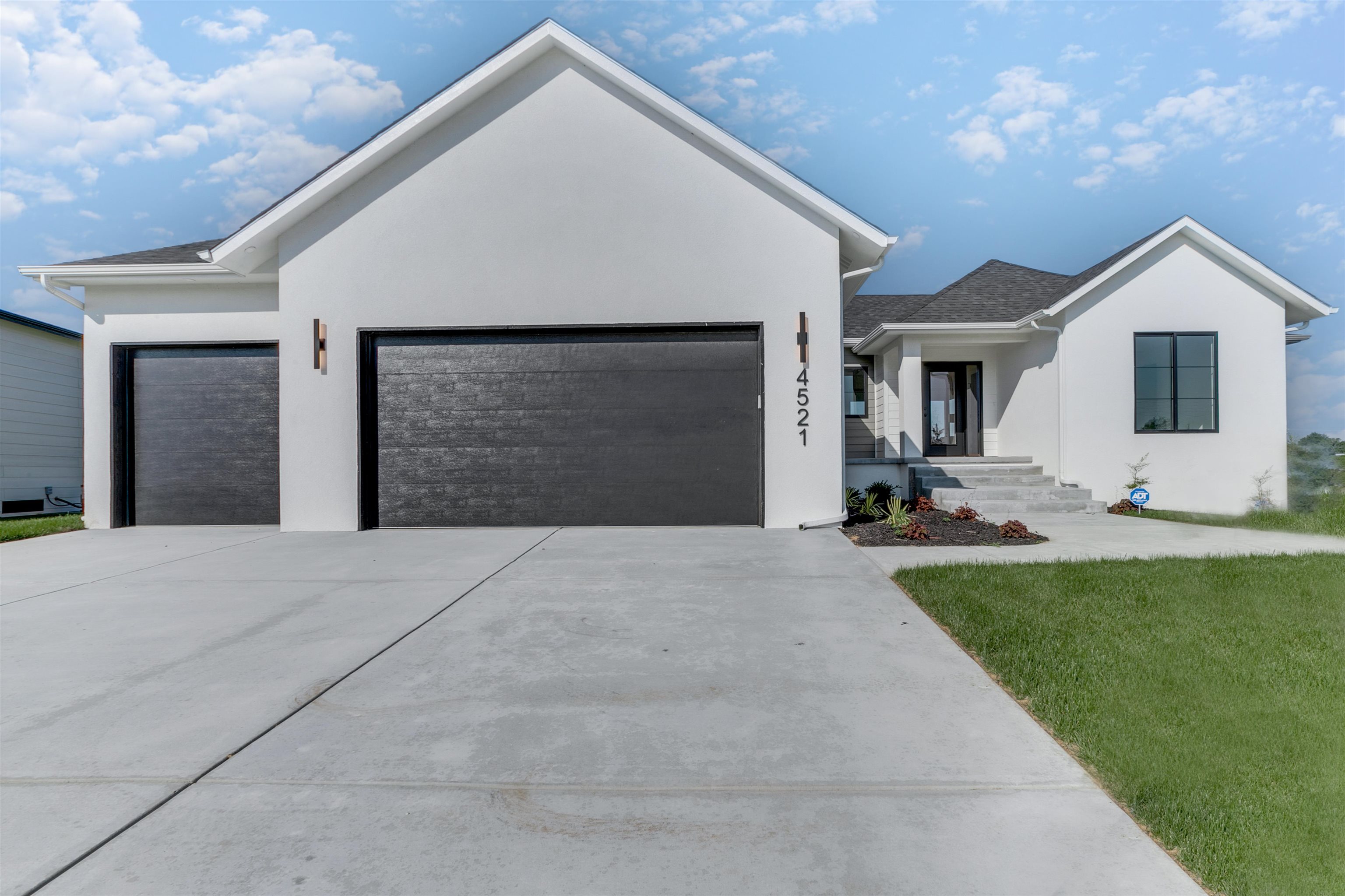 4521 N Bluestem St, Maize, Kansas image 1