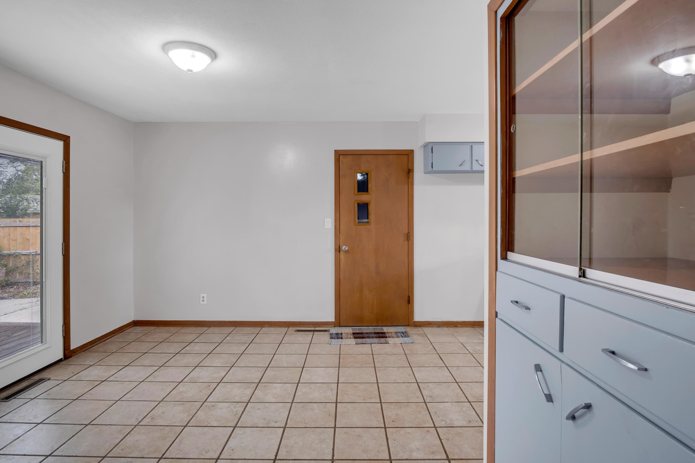 605 Catalina Dr, Hutchinson, Kansas image 13