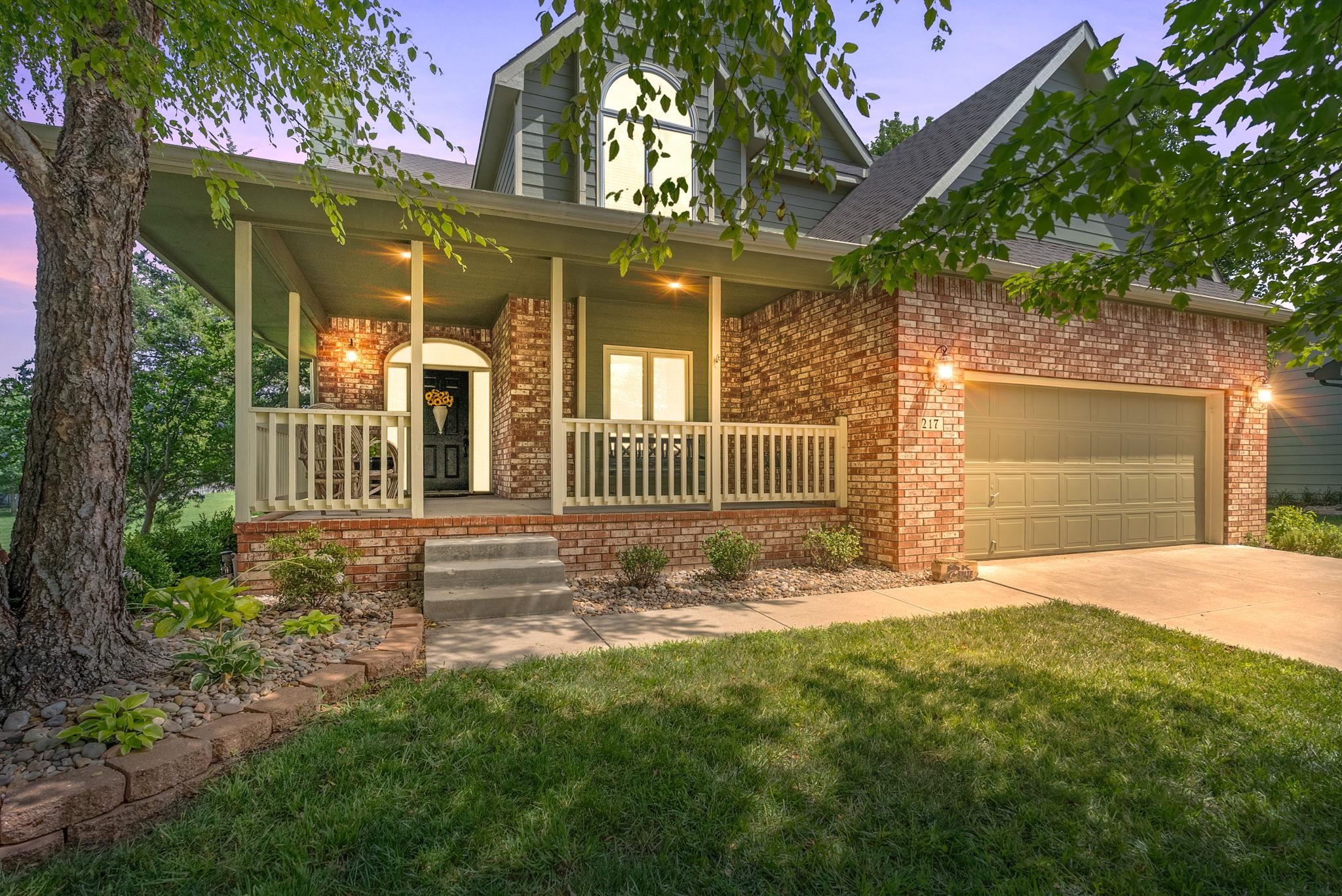 217 Chaparral Ct, Andover, Kansas image 1