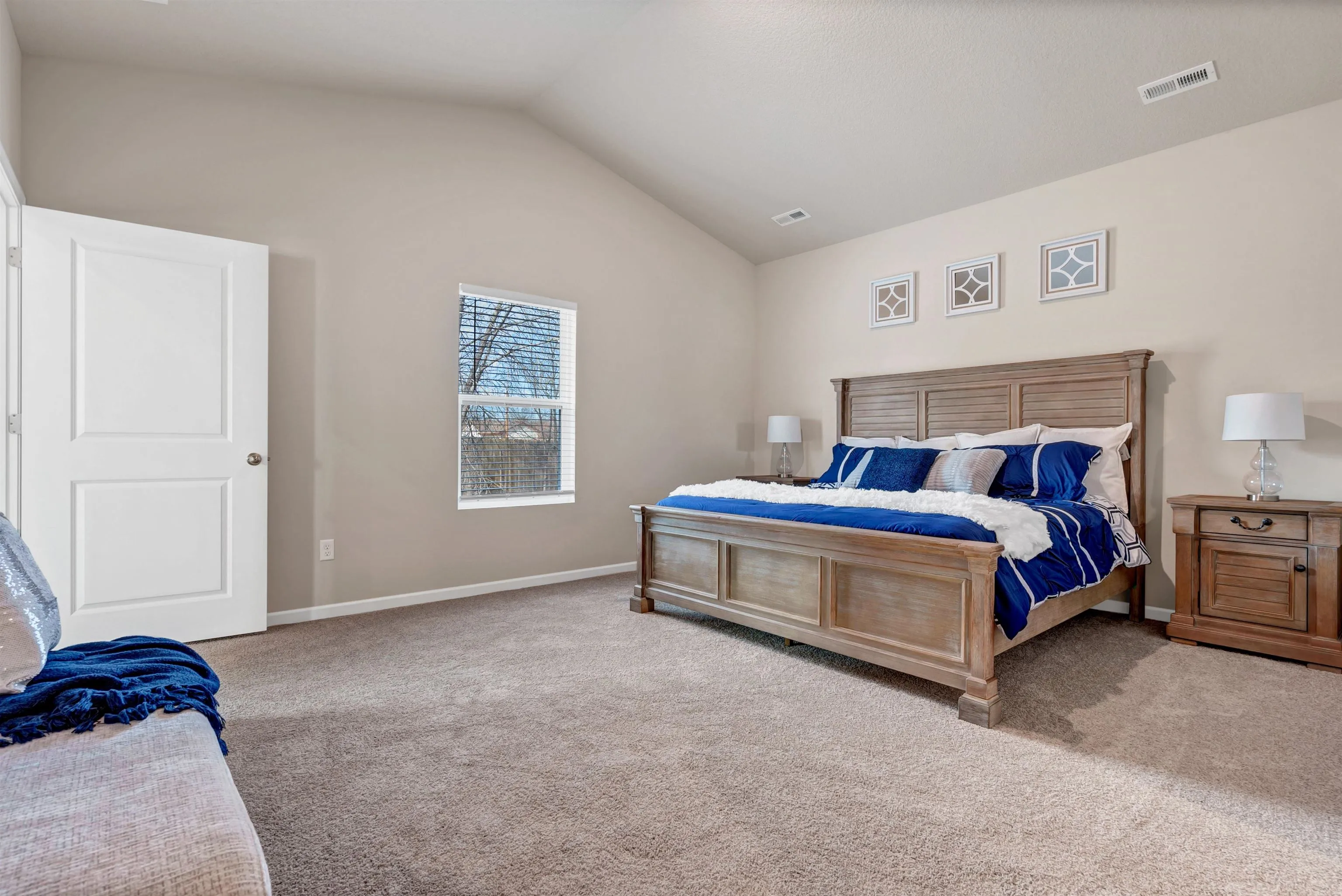 Valley Center, Kansas 67147, United States, 4 Bedrooms Bedrooms, ,2 BathroomsBathrooms,Residential,Active,47180