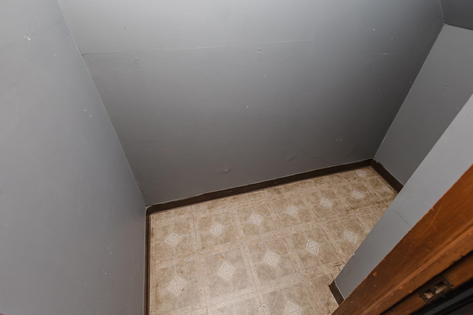 1721 N Fairview Ave, Wichita, Kansas image 14
