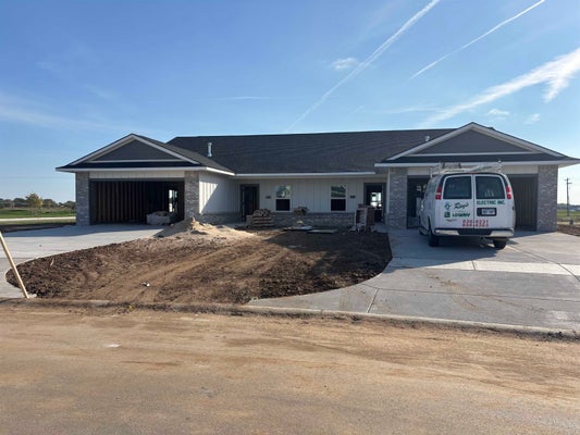 3632 N AZALEA ST, MAIZE, KS 67223 - Image dc9b710664af3b2261a4eadc30b5600a/1571313975