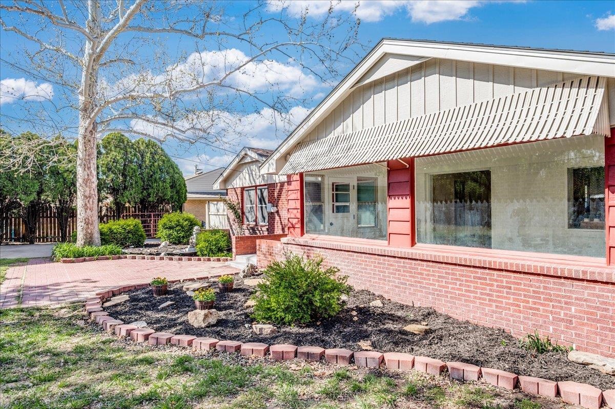 1608 N Charles St, Wichita, Kansas image 30
