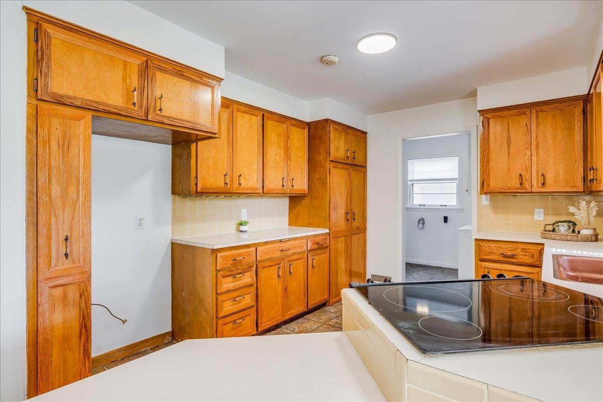 1608 N Charles St, Wichita, Kansas image 12